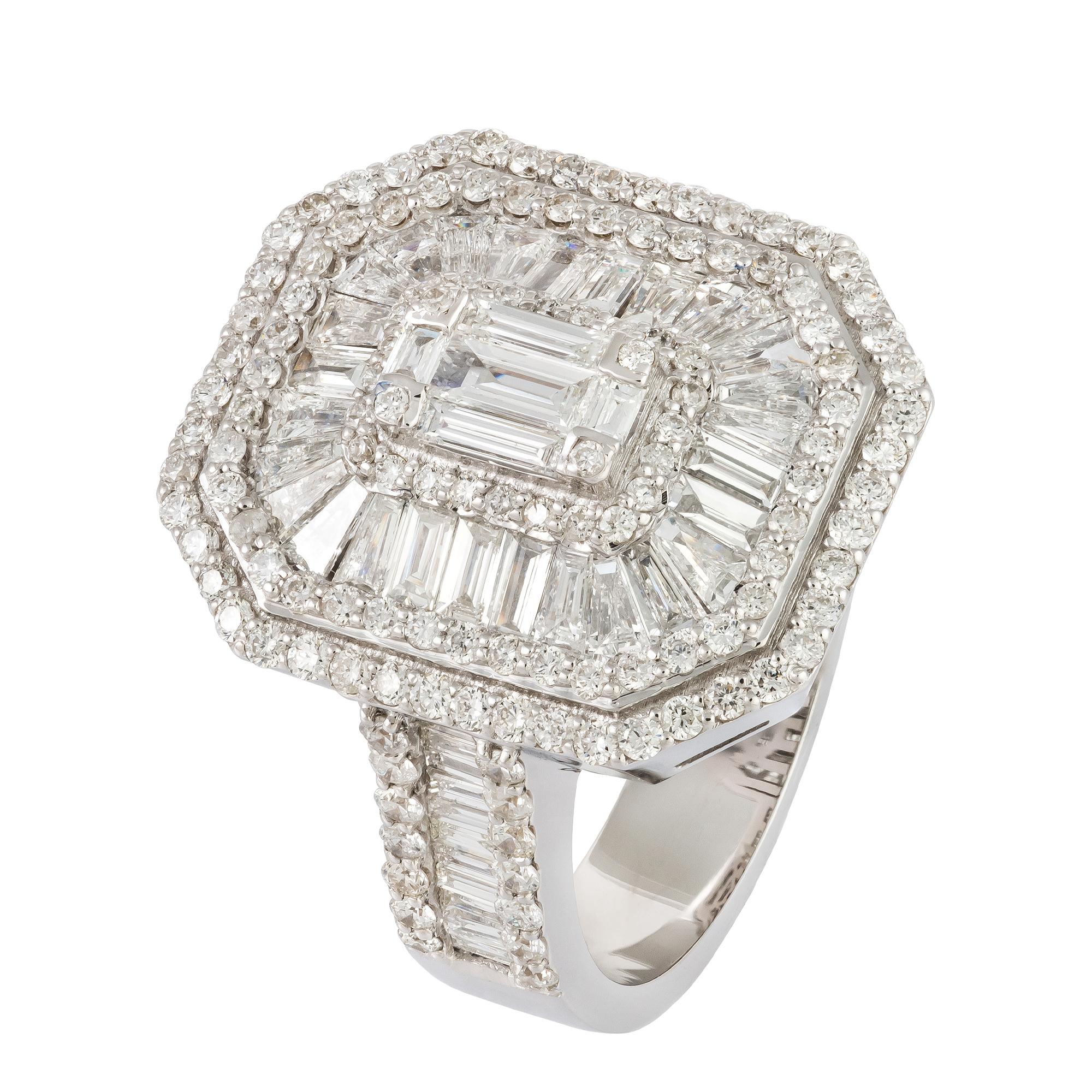 Im Angebot: Beeindruckender Ring aus weißem 18 Karat Gold mit weißen Diamanten für ihr () 3
