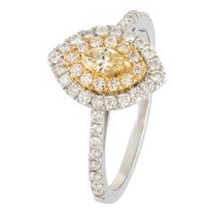 Beeindruckender Weiß-Gelb 18K Gold Weiß-Gelb Diamantring für Sie