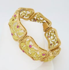 Impressive Yellow & Green Gold Bracelet Crafted with Rubies