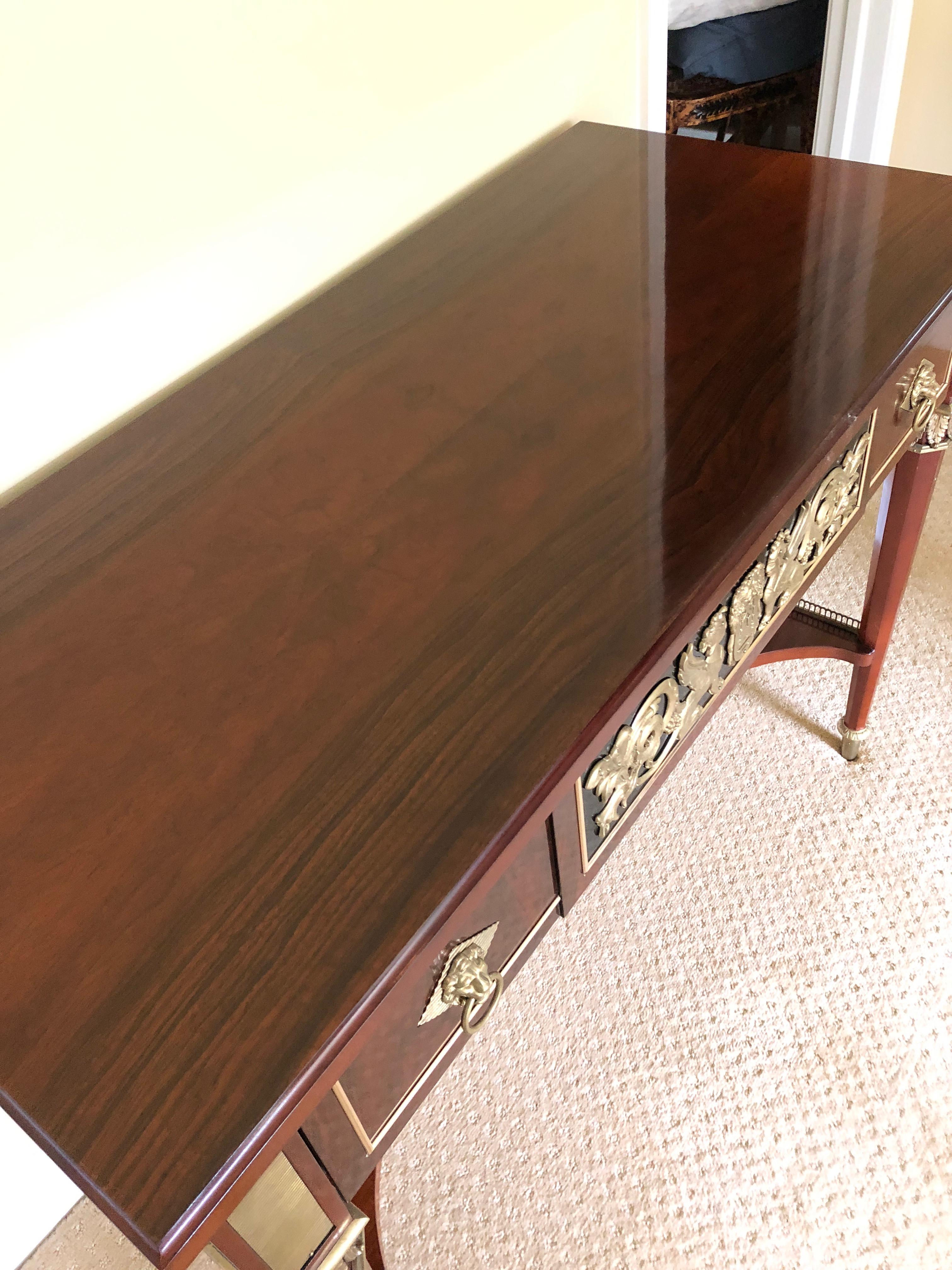 Mahogany Impressively Elegant Neoclassical John Widdicomb Console Table For Sale
