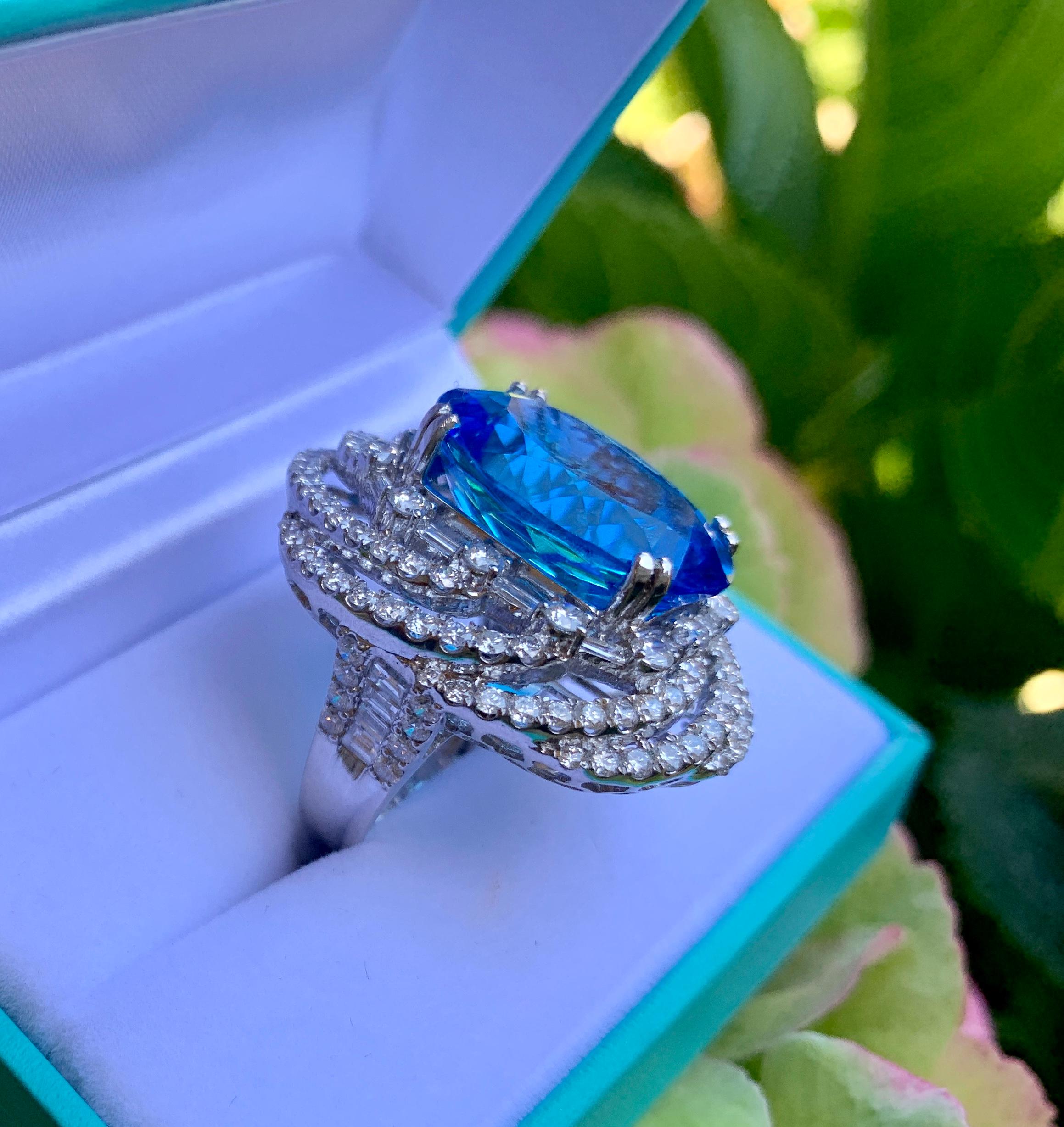 Impressively Huge 26.5 Carat Swiss Blue Topaz Diamond White Gold Cocktail Ring 3