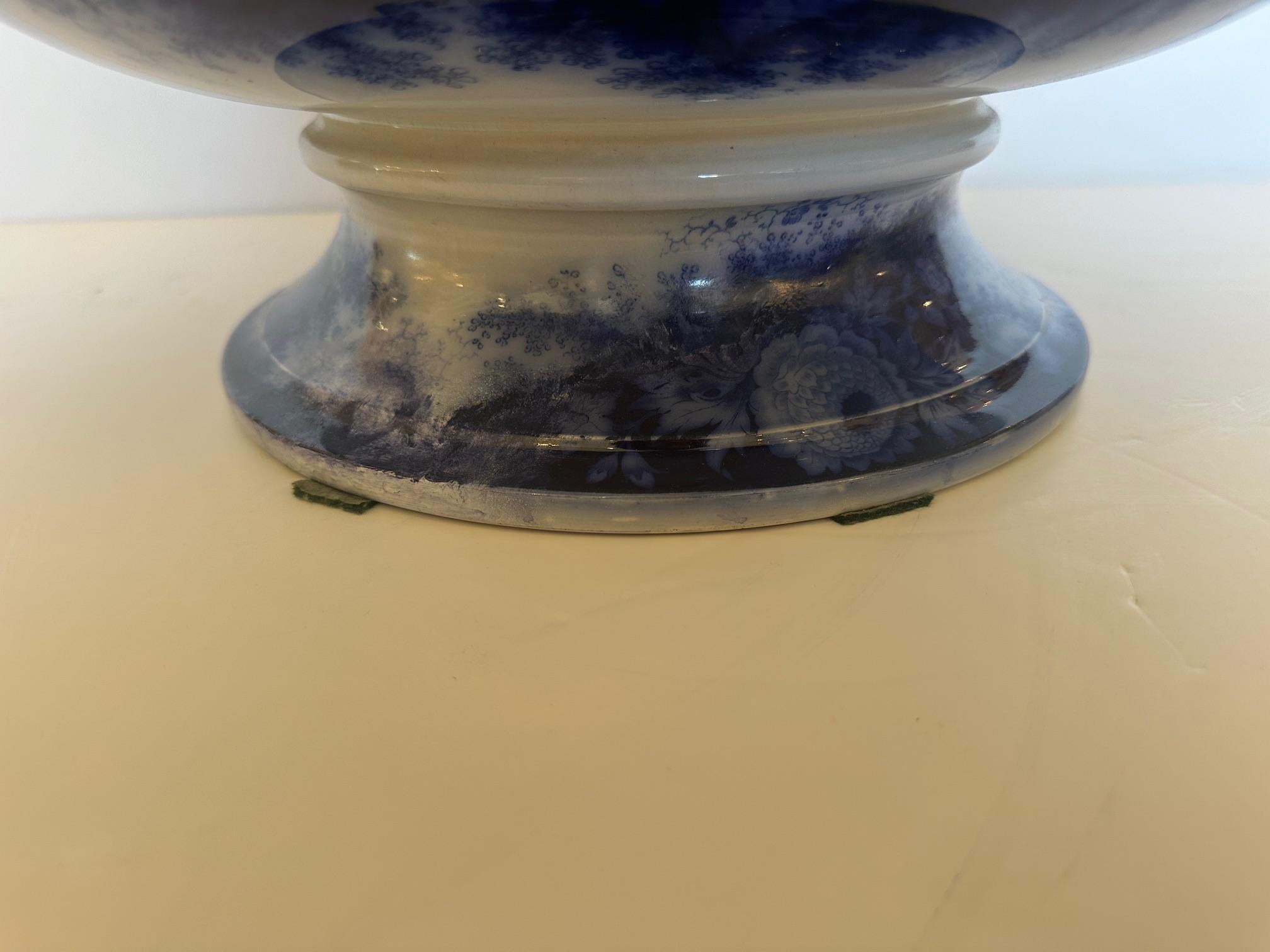 Centrotavola con ciotola in porcellana di Villeroy & Boch di dimensioni impressionanti in vendita 4