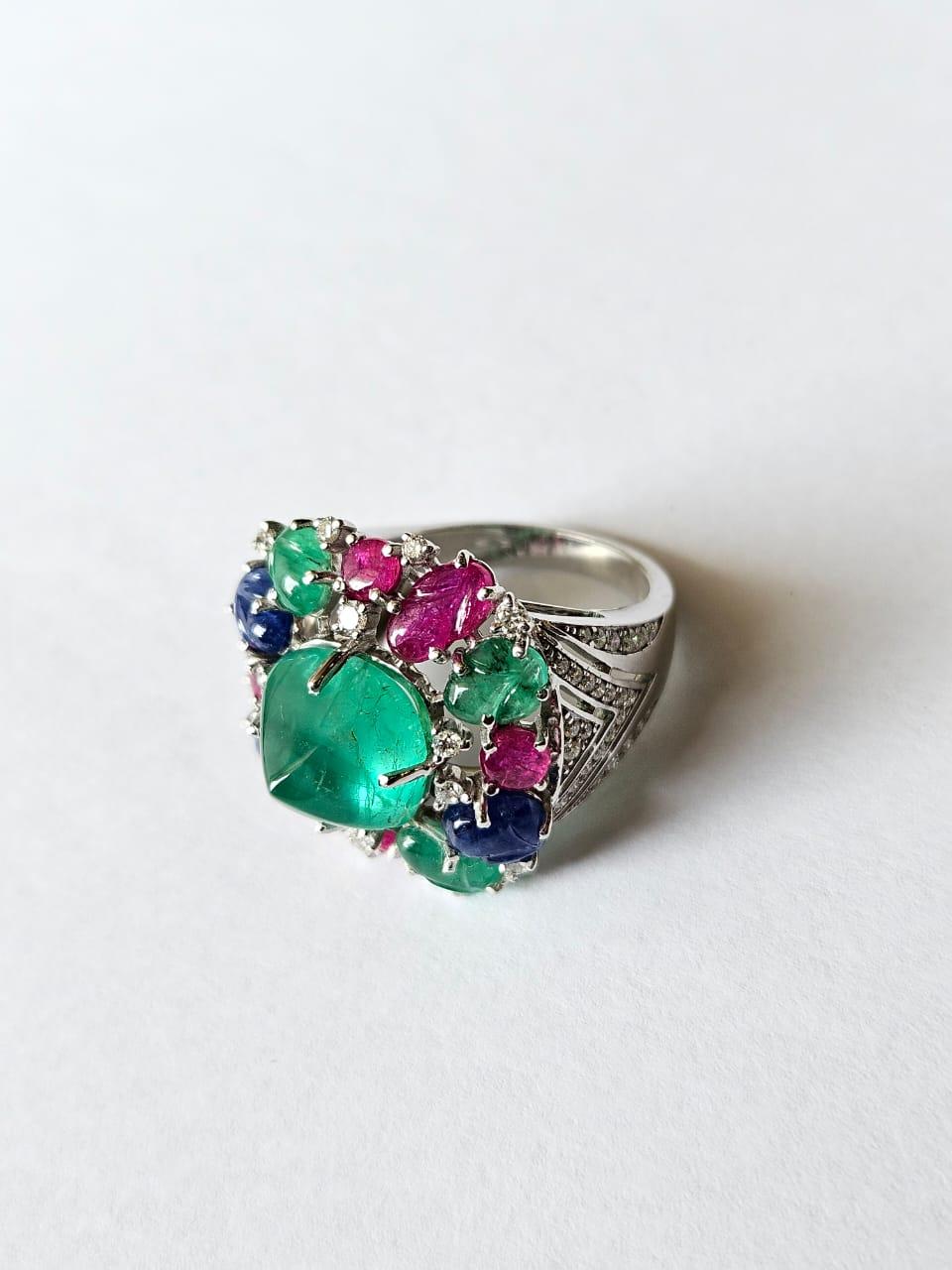 In 18K Gold, Emeralds, Ruby, Blue Sapphire & Diamonds Tutti Frutti Cocktail Ring In New Condition For Sale In Hong Kong, HK