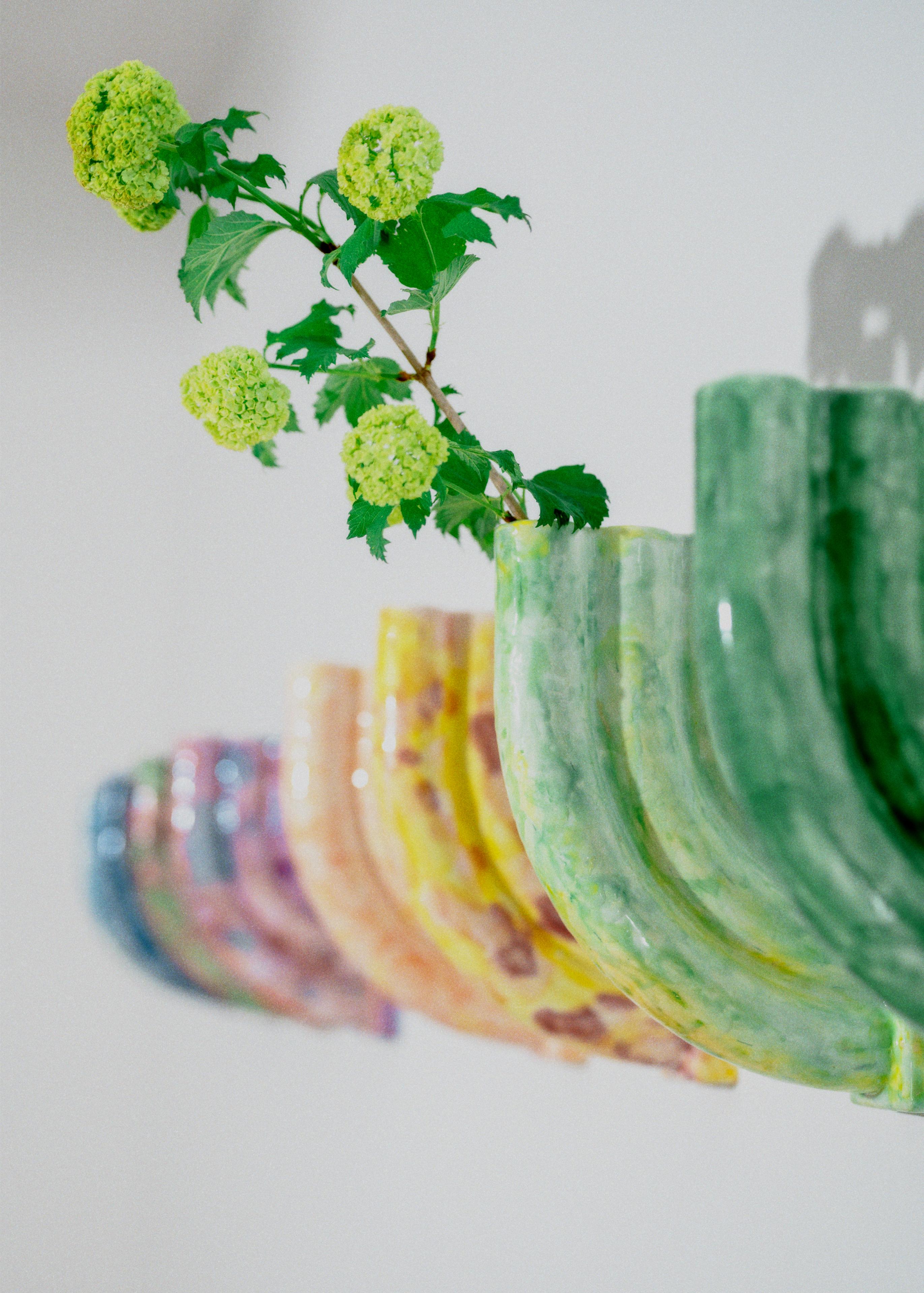 In Alto Colori Wall Vase by Maxime Louis-Courcier For Sale 4