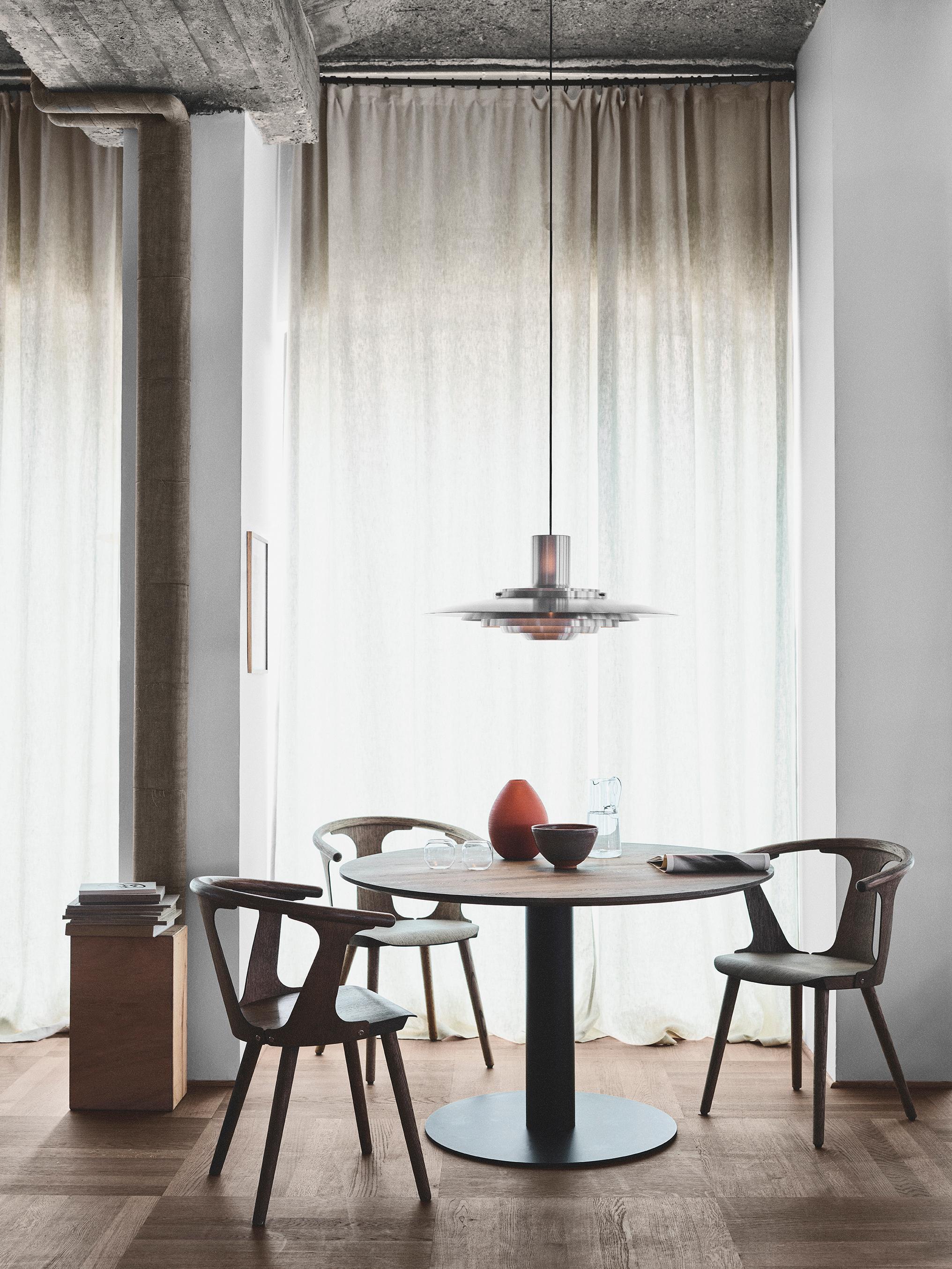 Sedia In Between Sk1, Smoked Oiled Oak di Sami Kallio per &Tradition in vendita 1