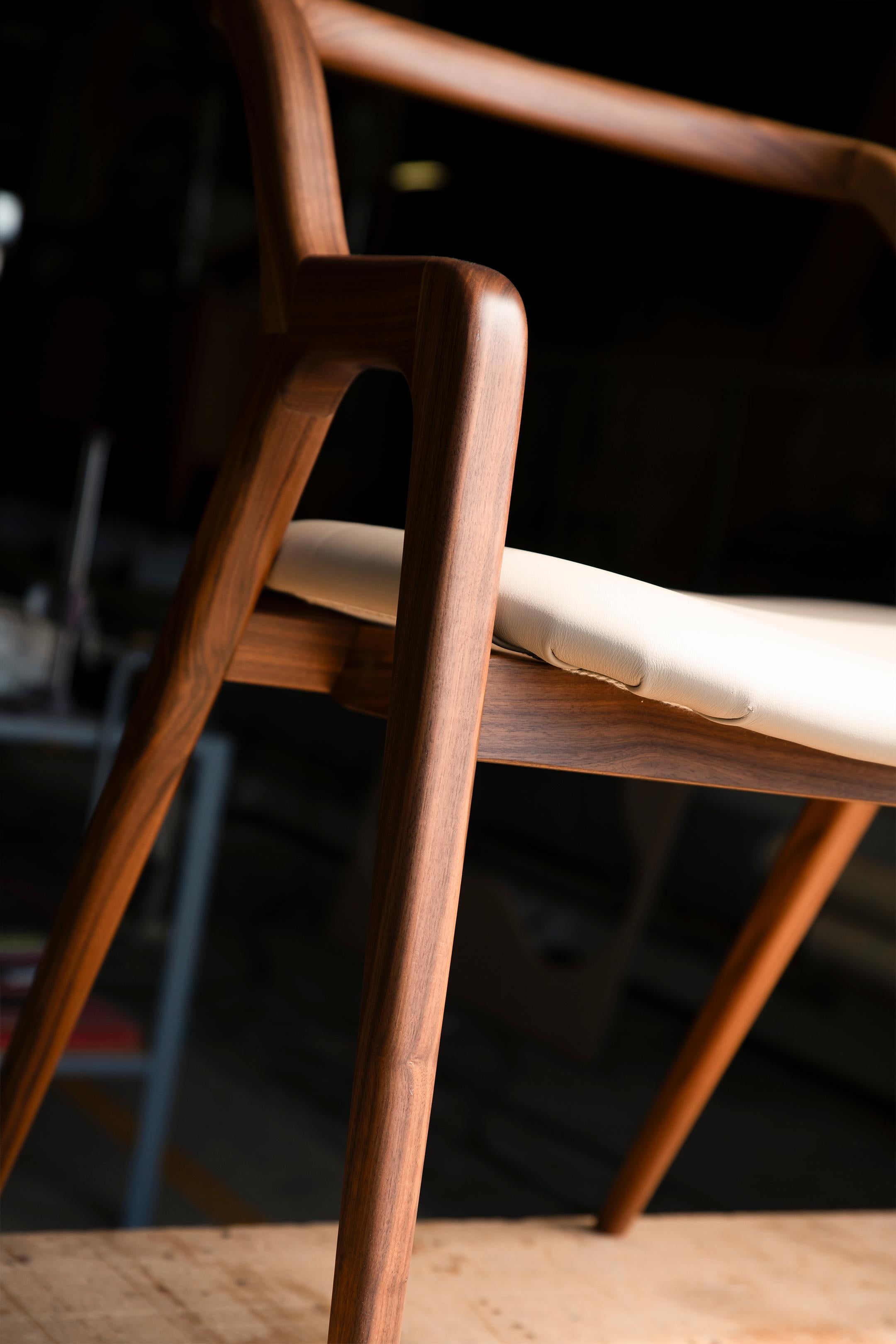 contemporary wood chairs