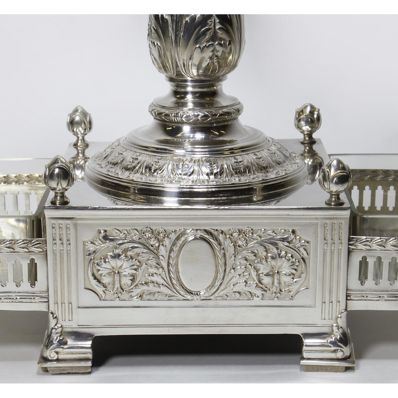 Centro de mesa chapado en plata y cristal tallado de Christofle, s. XIX-XX Desconocido en venta