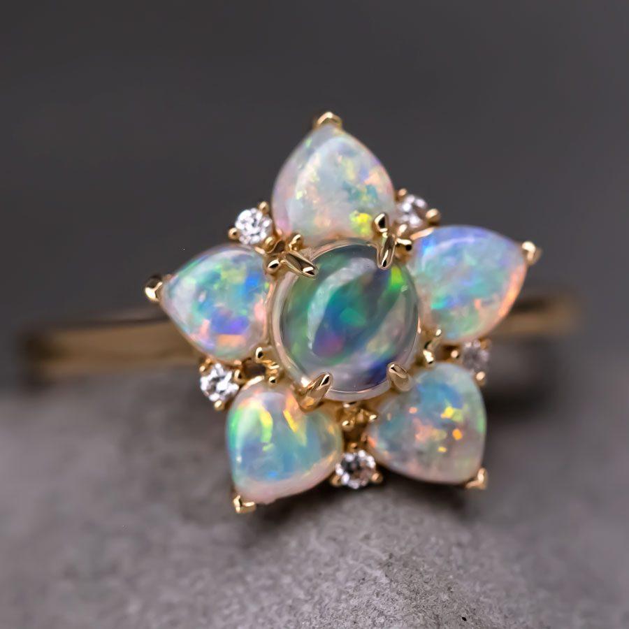 Brilliant Cut In My Heart - Fire Opal & Australian Opal Diamond Engagement Ring 18K Gold For Sale