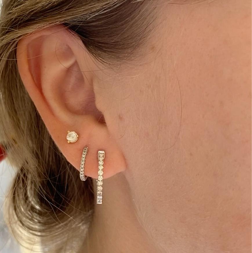 In & Out 0.55 Carats Diamond Oval Hoops 14K Gold 18x16 mm In New Condition For Sale In Austin, TX