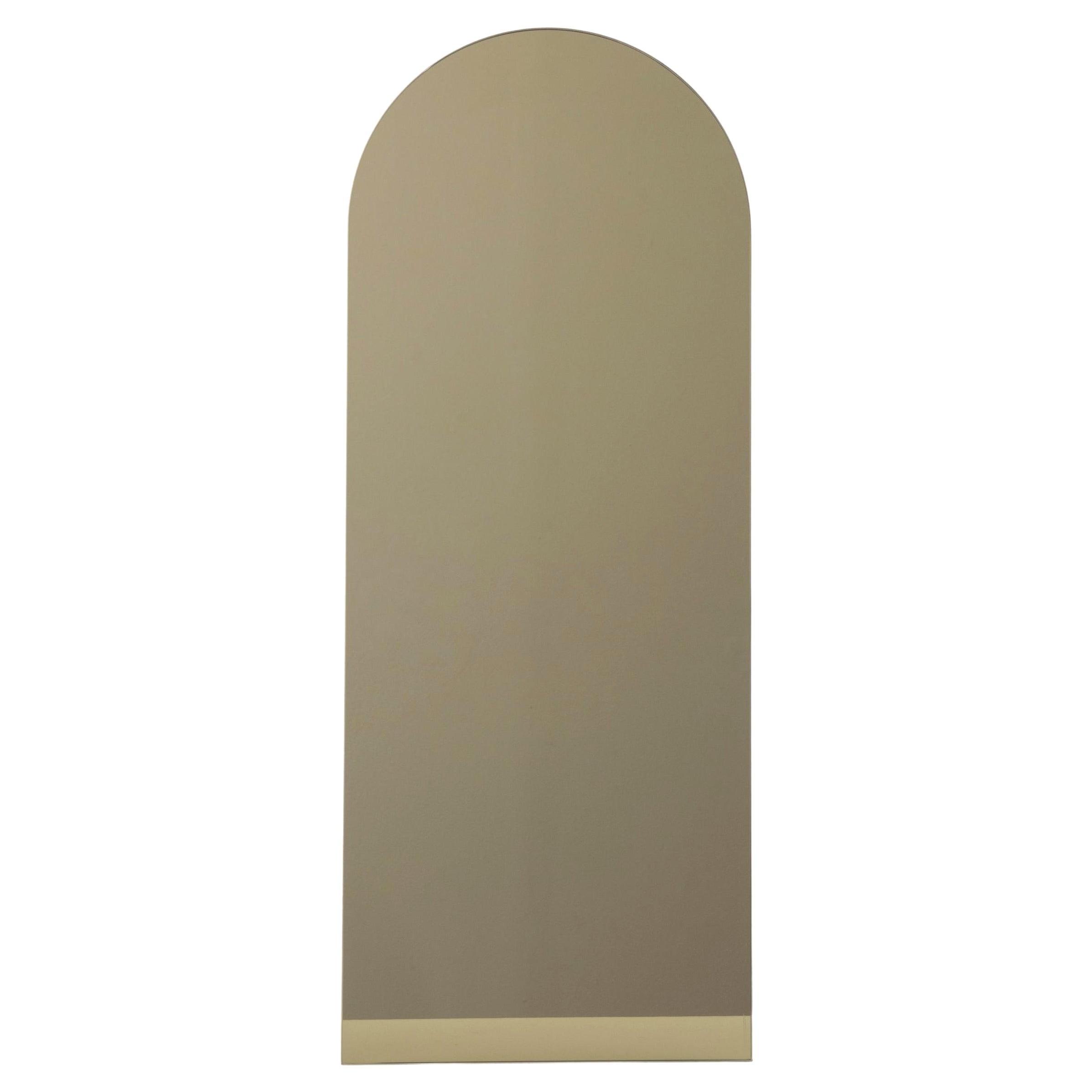 En Stock Arcus Bronce Tintado Espejo de Pared Moderno Sin Marco, Grande en venta