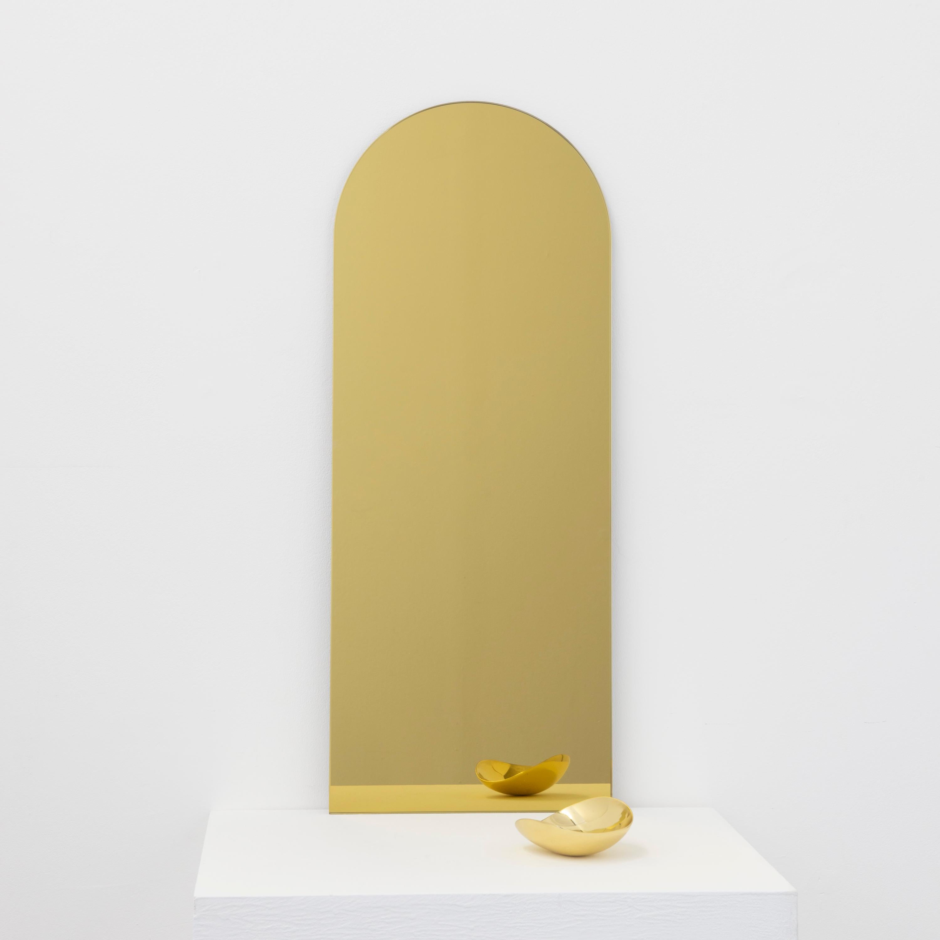 Minimalist In Stock Arcus Gold Tinted Arched Frameless Contemporary Mirror, Small For Sale