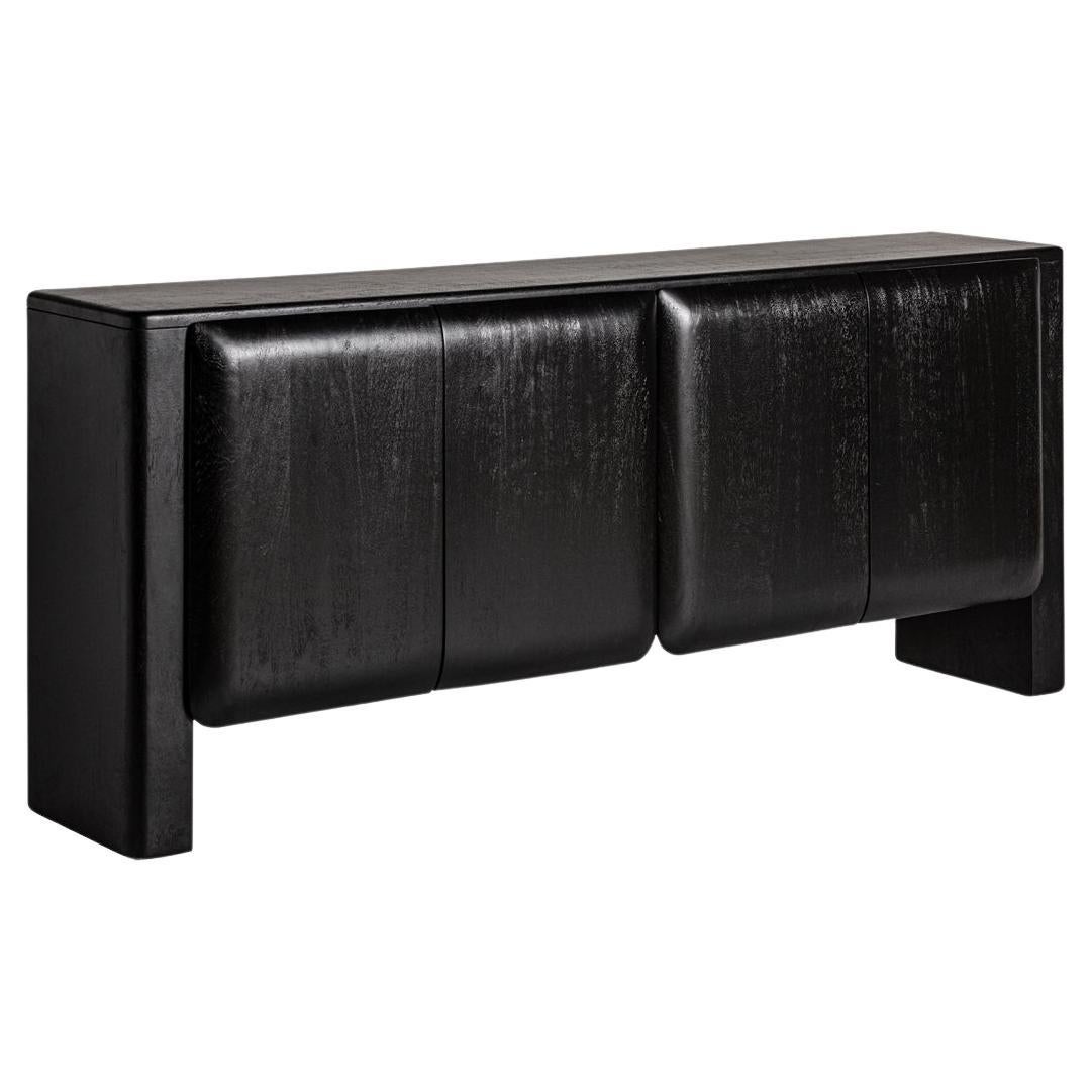 In-Stock, Buffet with Curved Edges in Sleek Black Finish For Sale at 1stDibs