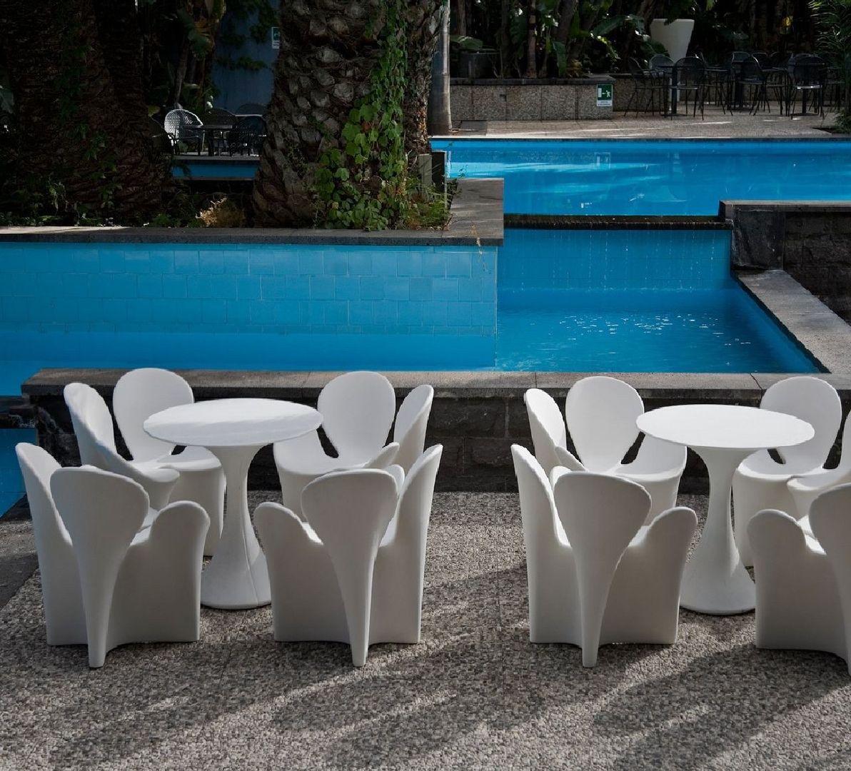 XXIe siècle et contemporain Petit fauteuil Clover en polyéthylène blanc par Driade en vente