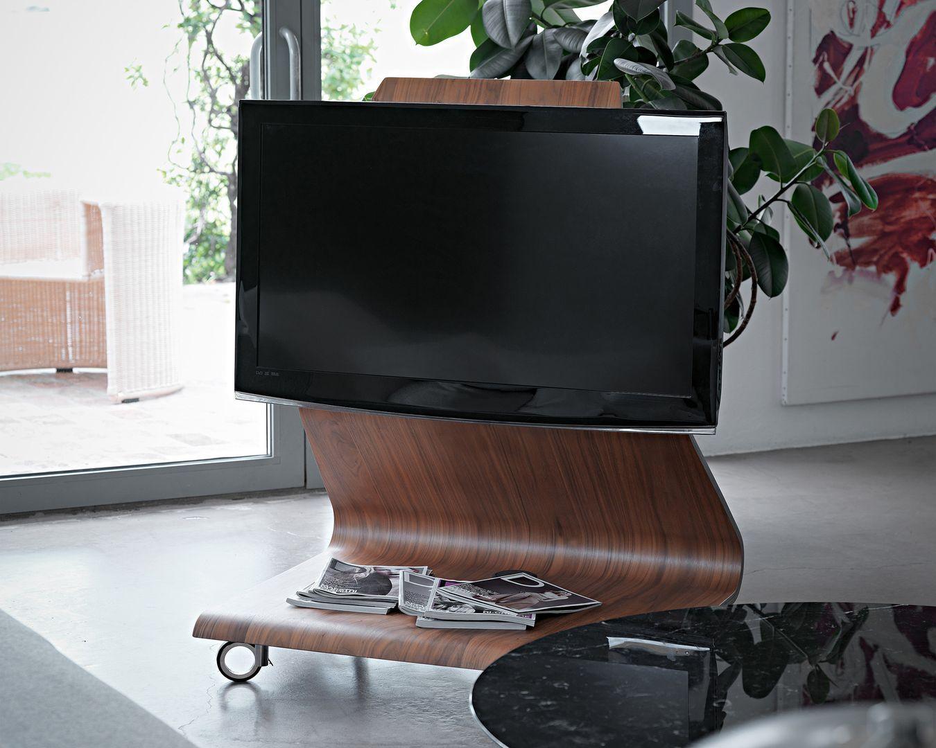 In Stock Cobra TV Stand Walnut W/Multi by Casamania In New Condition For Sale In Beverly Hills, CA