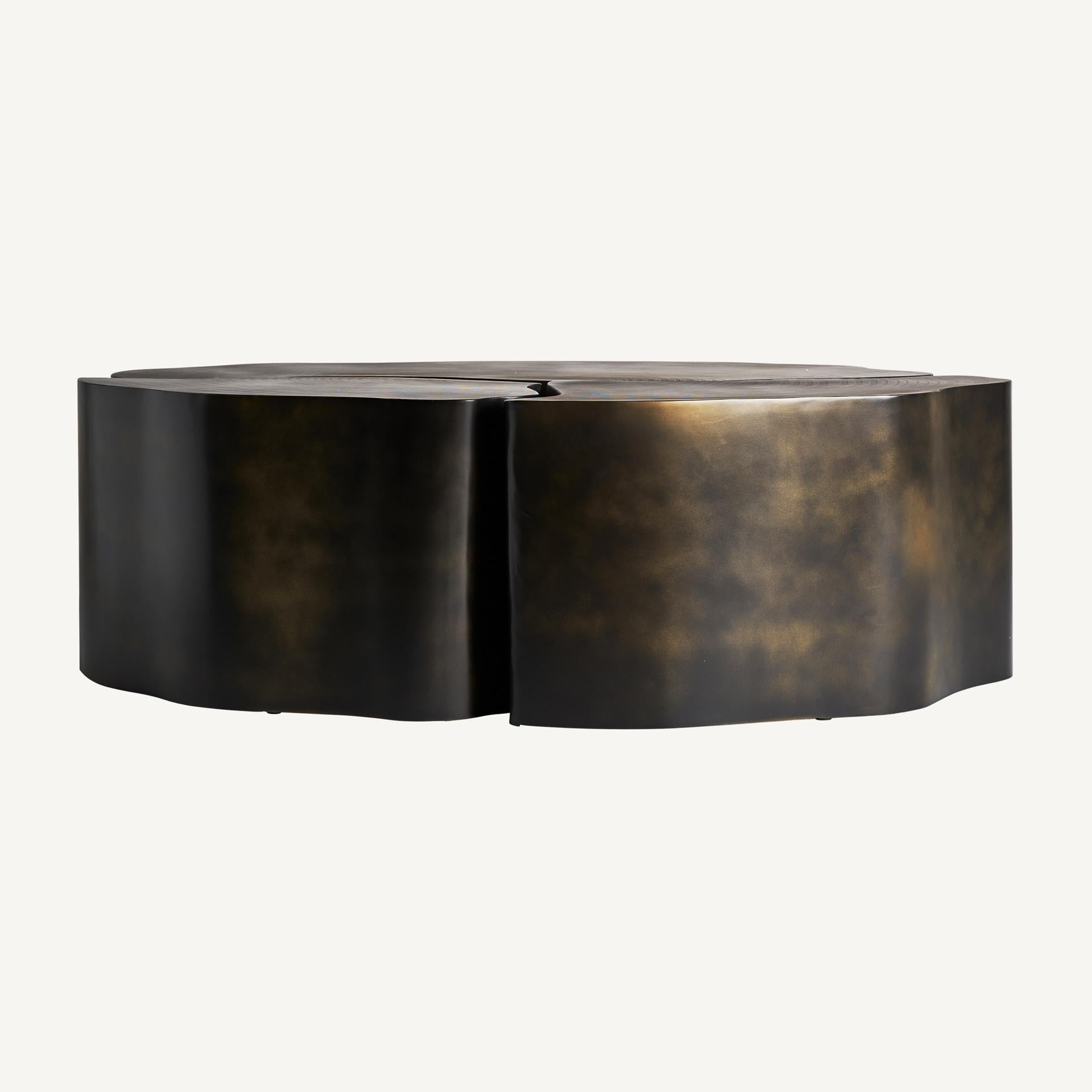 In-Stock, Freeform Bunching Coffee Table in Aged Brass For Sale at 1stDibs