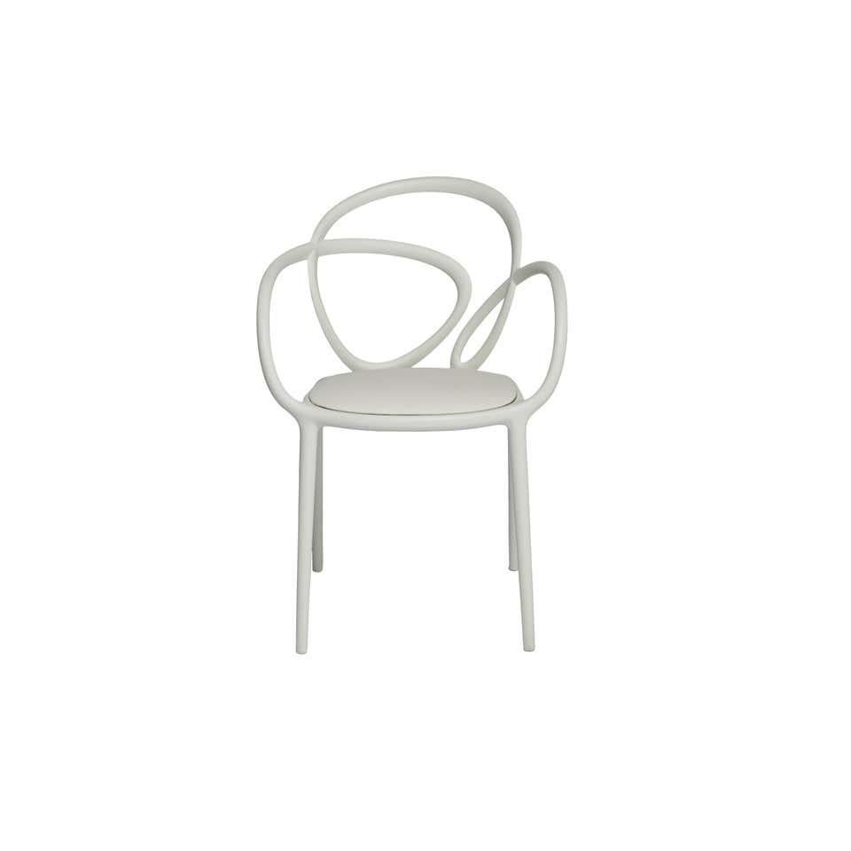 Modern Set of 2 White Loop Padded Armchairs, Made in Italy For Sale