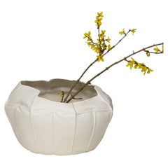 In-stock, Large Ceramic Kawa Vessel 2.1, Organic, White, tactile, porcelain 