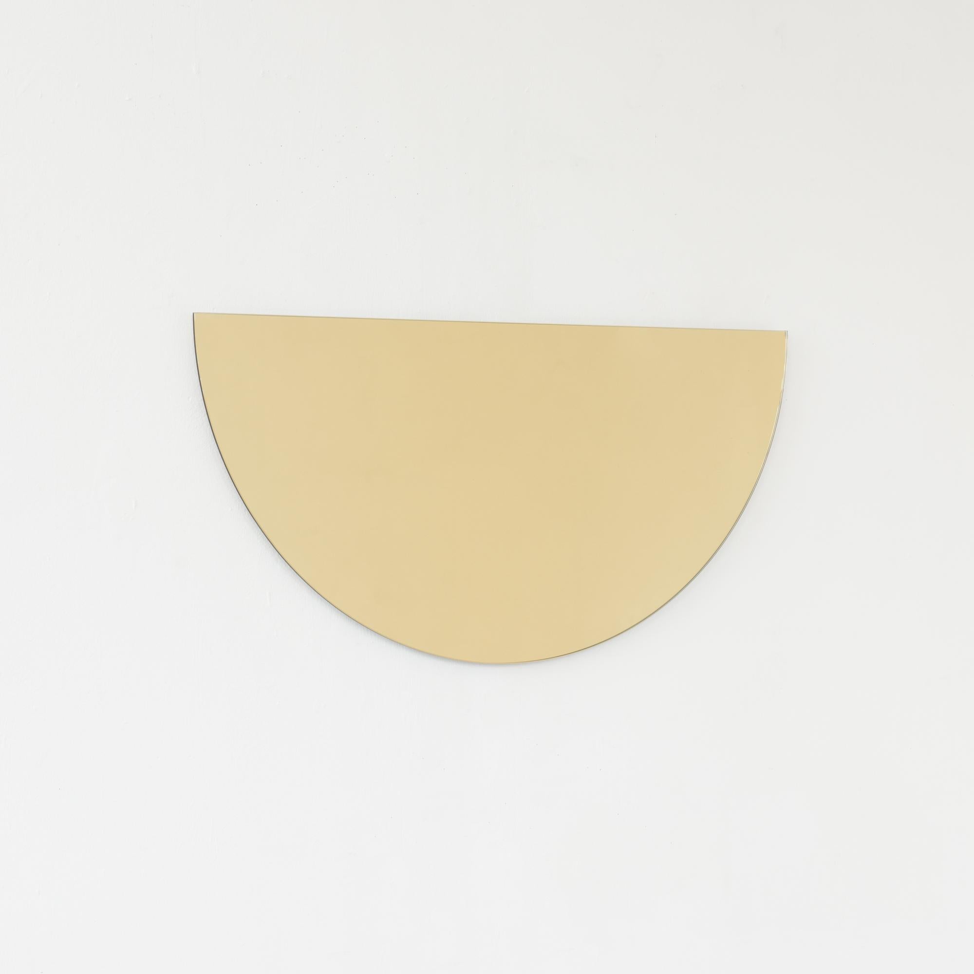 Organico moderno In magazzino Luna Gold Tinted Semicircular Contemporary Frameless Mirror, Large in vendita