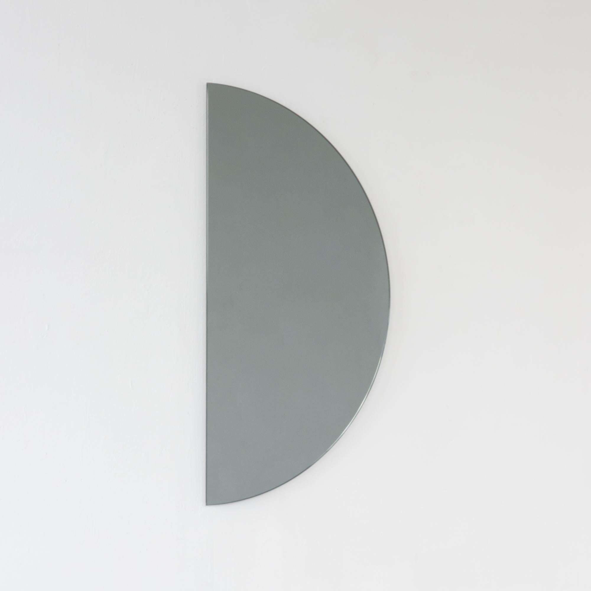 Specchio In stock Luna Half-moon Semicircular Black Tinted Frameless Modern Mirror, Large in vendita