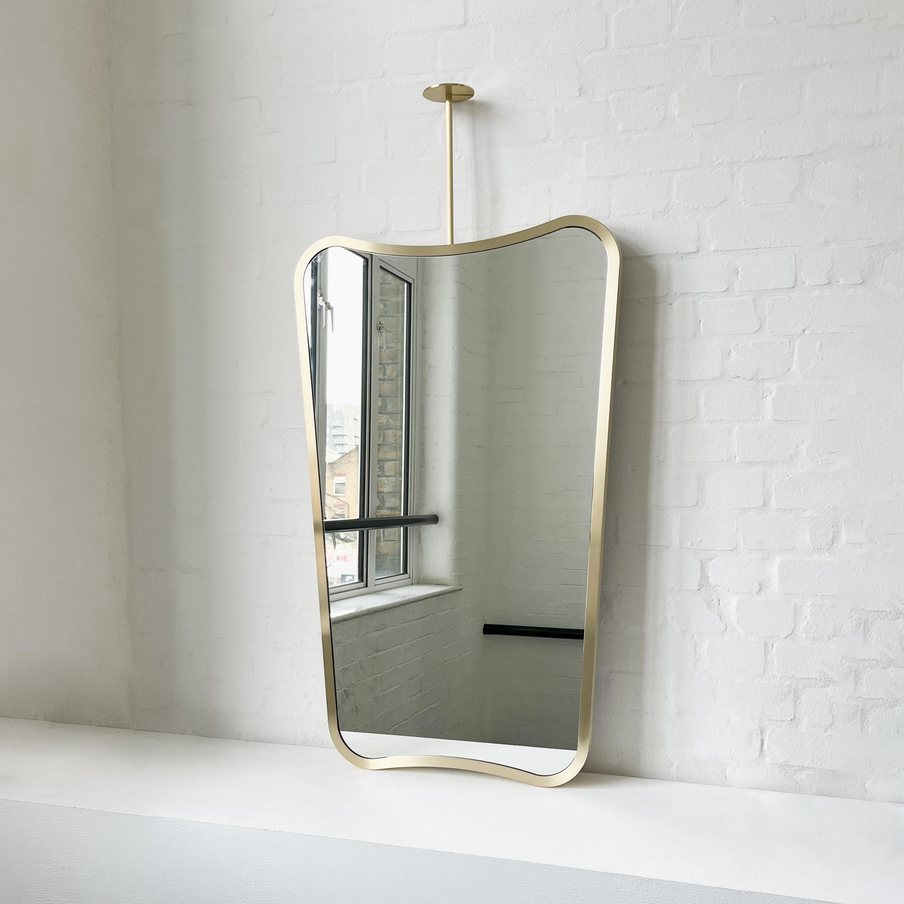 En stock Miroir suspendu au plafond, style Mid-century, cadre en laiton, Vintage By en vente 2
