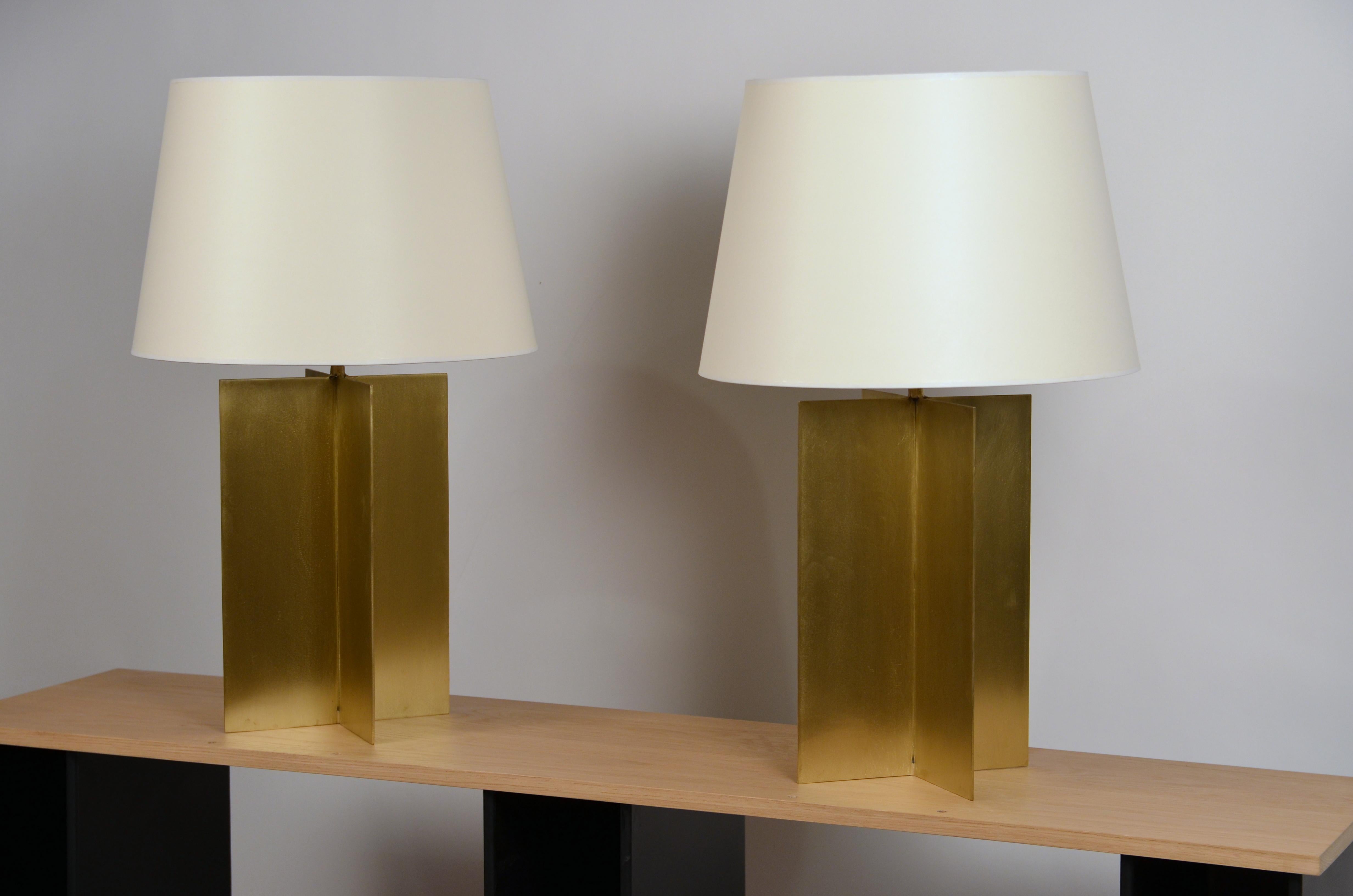 Français Paire de très grandes lampes 