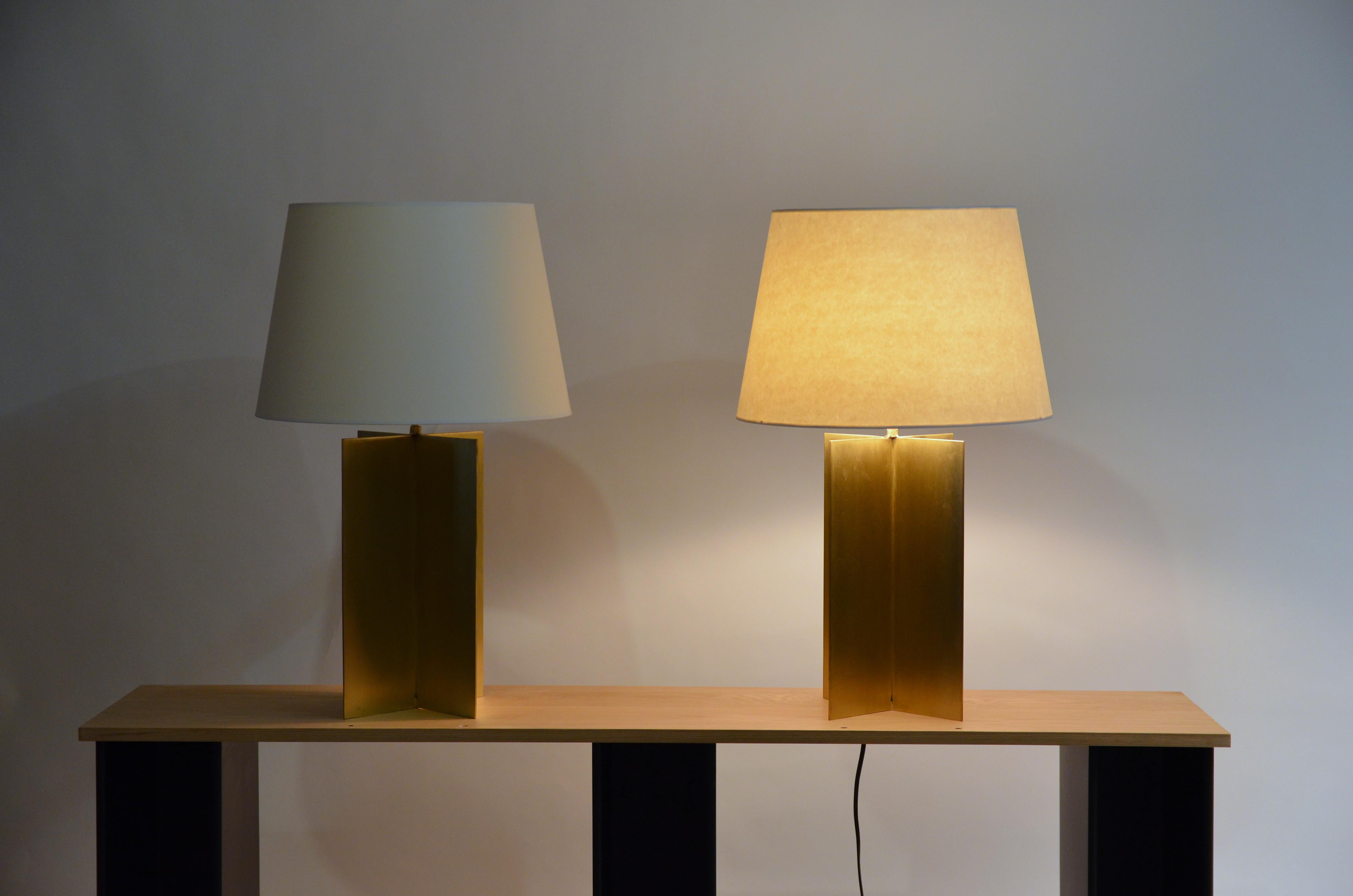 XXIe siècle et contemporain Paire de très grandes lampes 