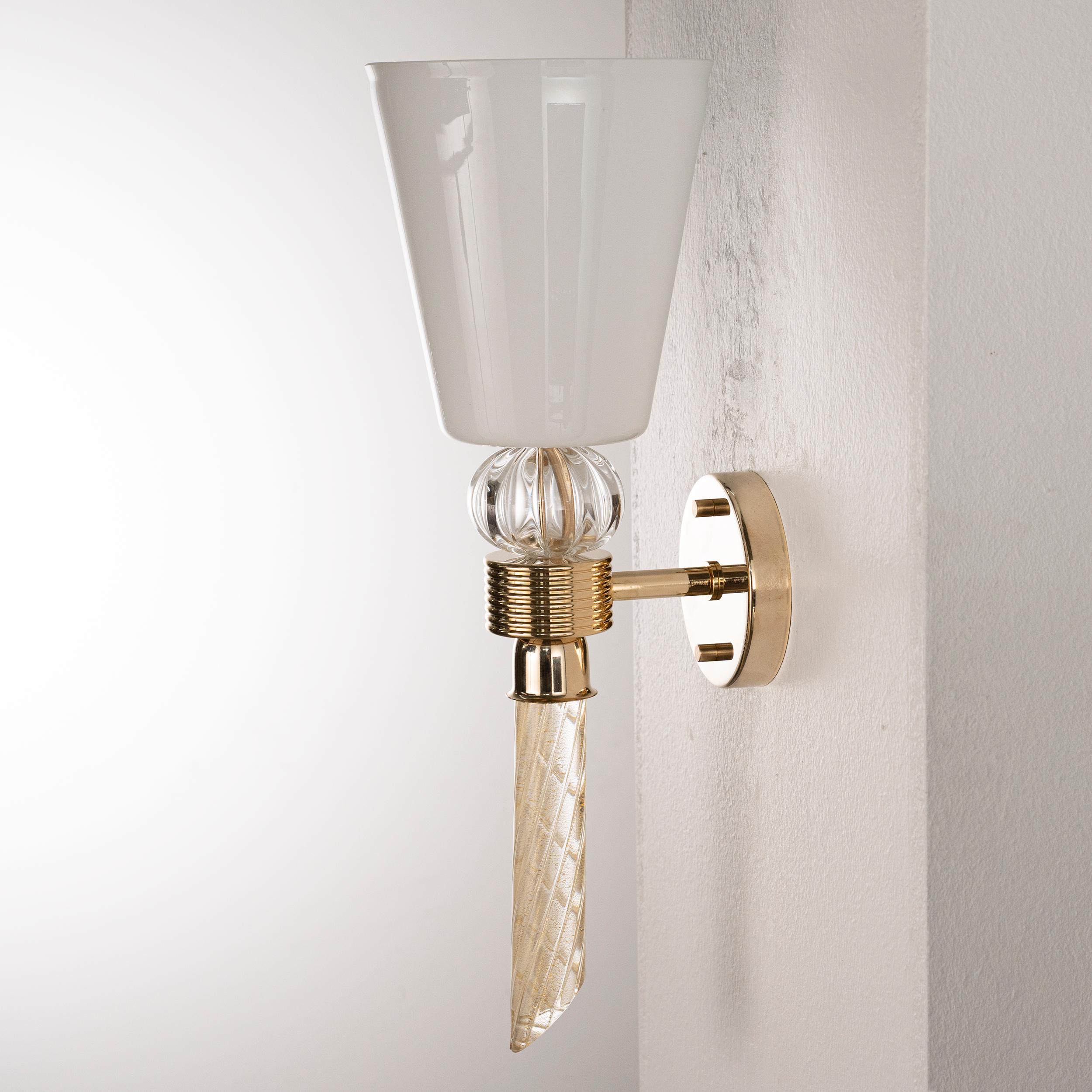 Coppia in stock di lampade in vetro di Murano in oro bianco con cornice placcata in oro In condizioni ottime in vendita a Venezia, IT