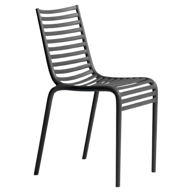 In Stock PIP-e Chair Polypropylene Dark Gray by Driade For Sale
