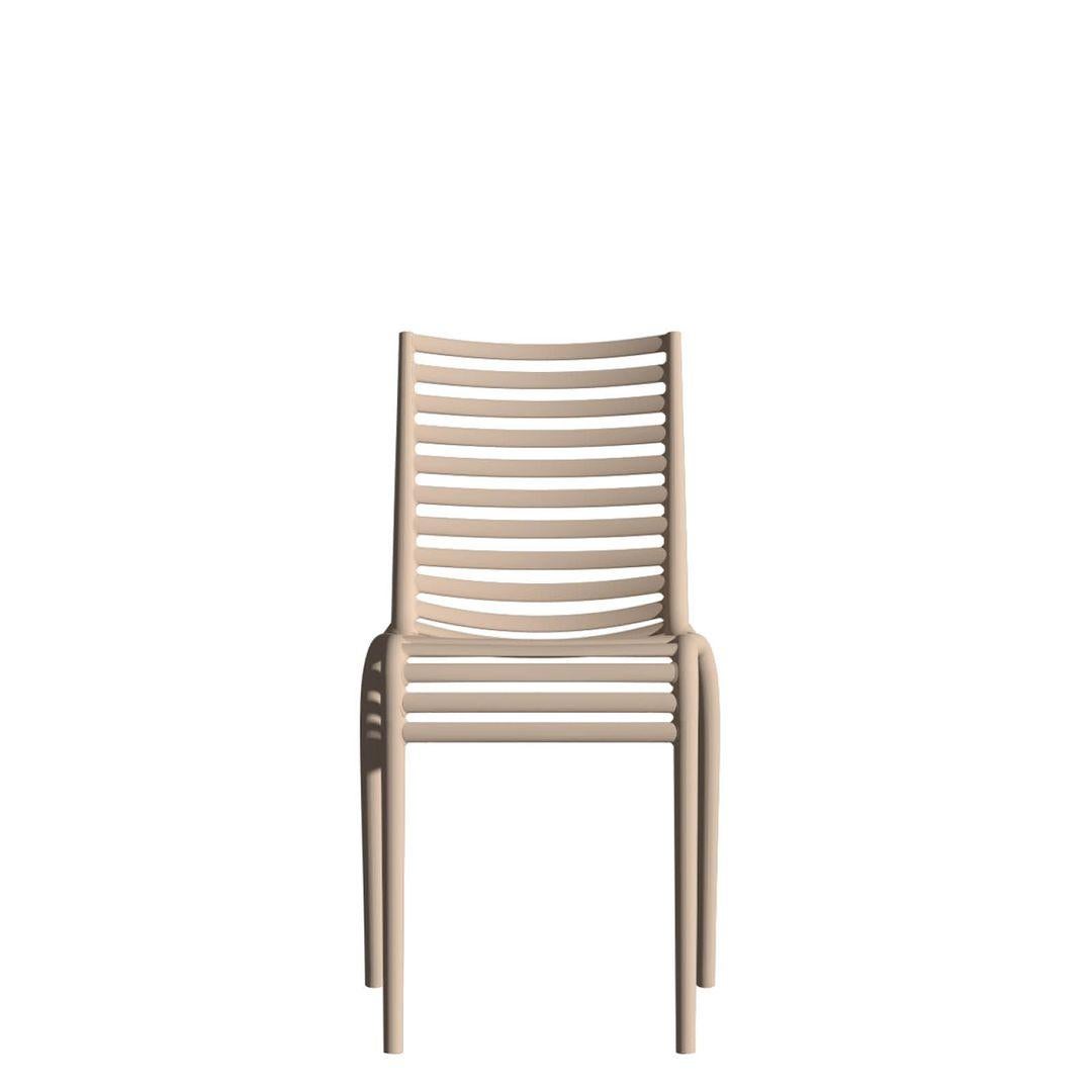 In Stock PIP-e Chair Polypropylene Face Powder by Driade In New Condition For Sale In Beverly Hills, CA