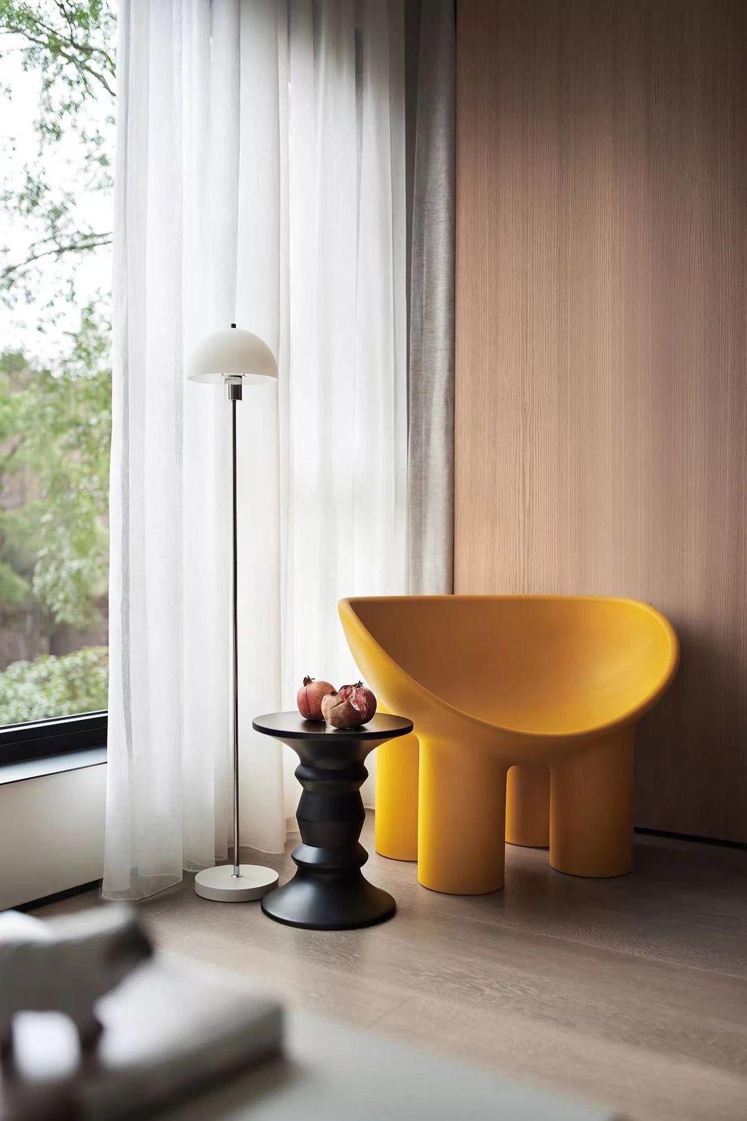 En stock Sillón Roly Poly Ocre by Driade, Faye Toogood en venta 1
