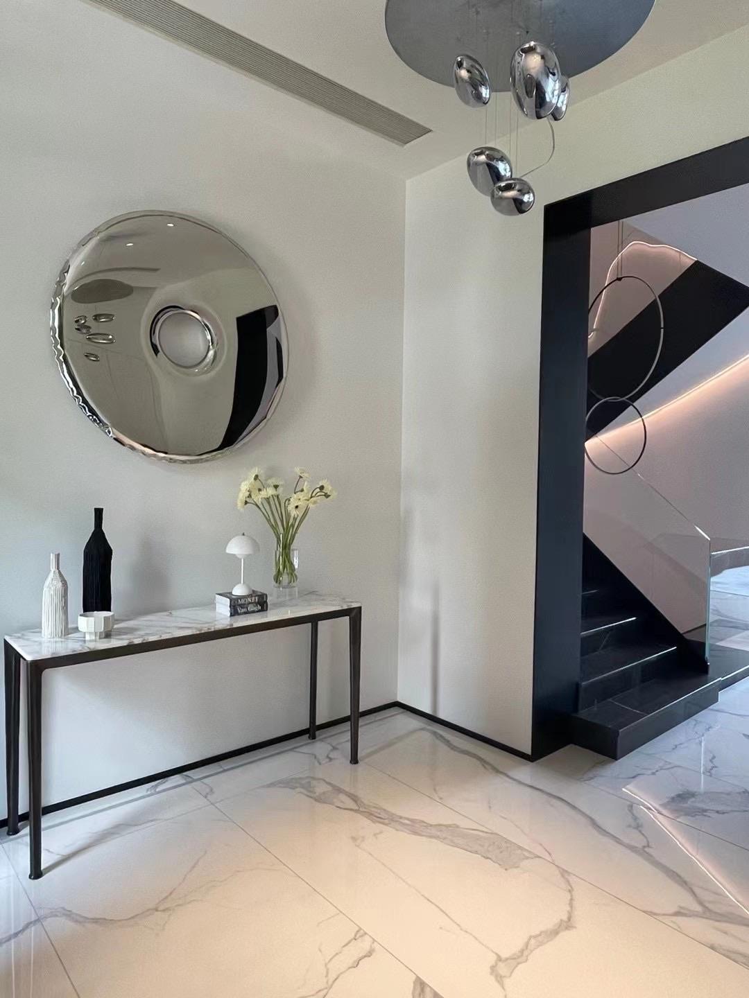 Miroir mural en acier inoxydable poli Rondo 95, en stock, par Zieta en vente 6