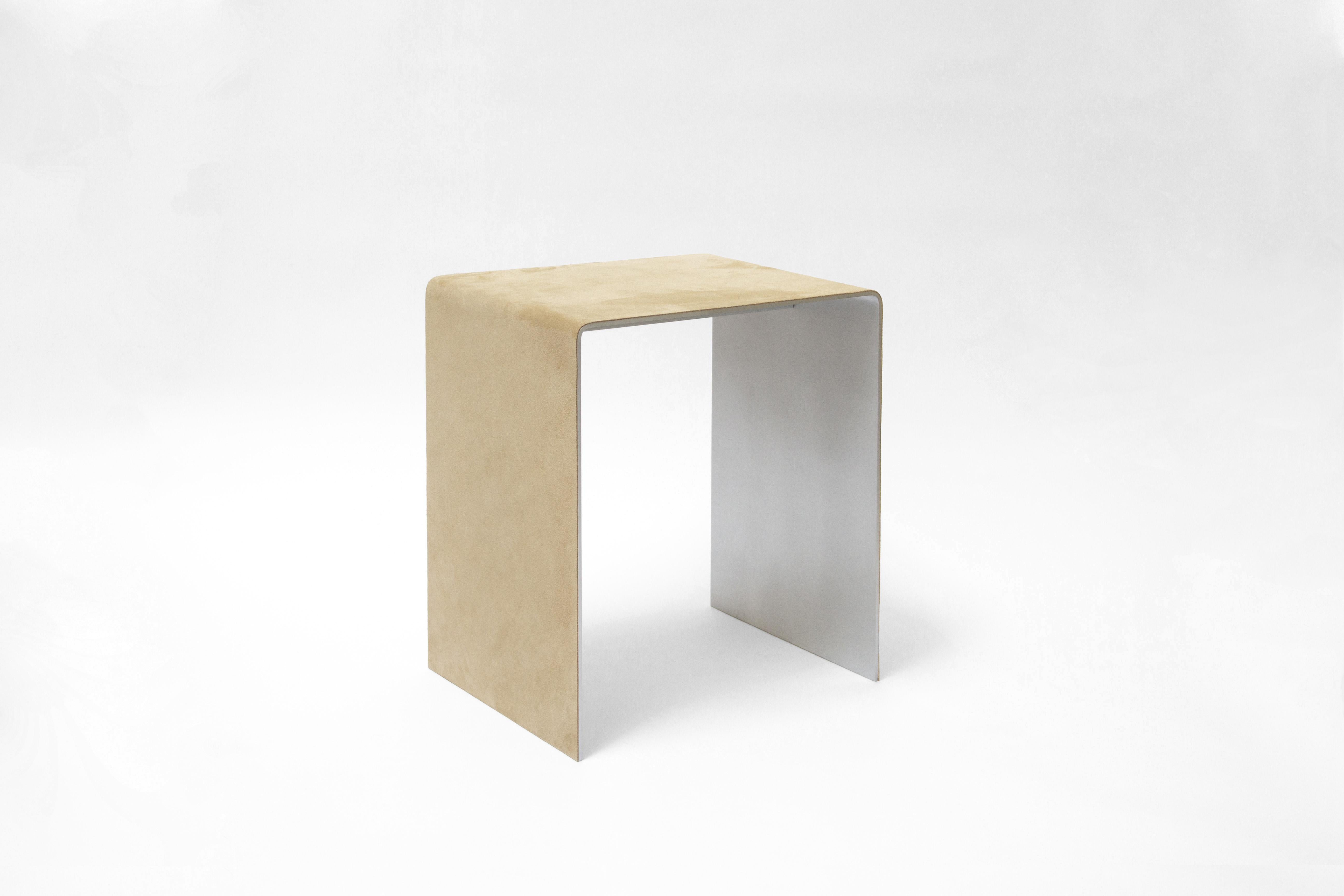The Segment stool is part of the Segment collection: a series of pieces that intend to break down a homogenous piece and ask the question of how to produce several products composed of parts that have a similar understanding between each