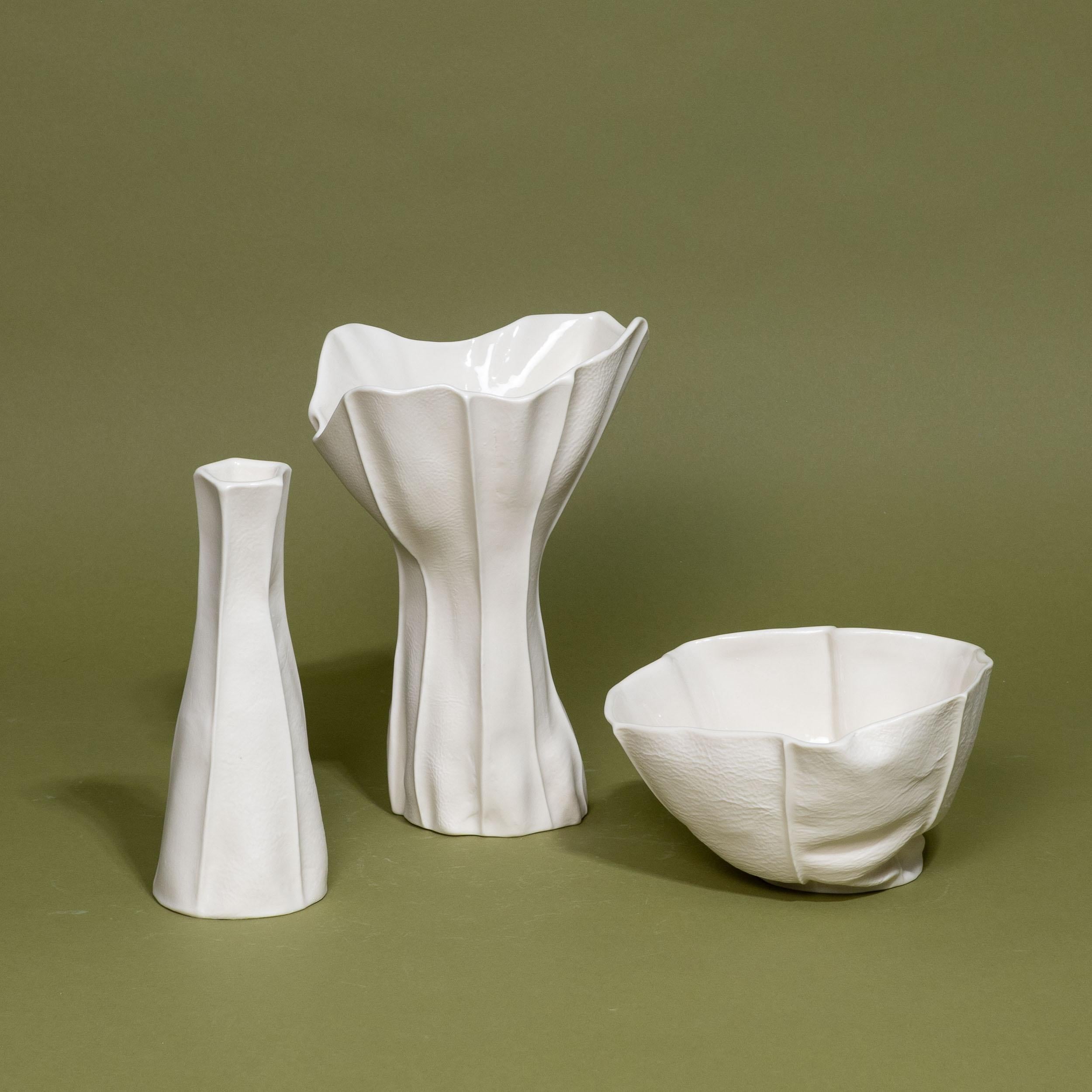Modern In-Stock, Set of 3 White Ceramic Vases & Bowl, Luft Tanaka, Porcelain, Organic
