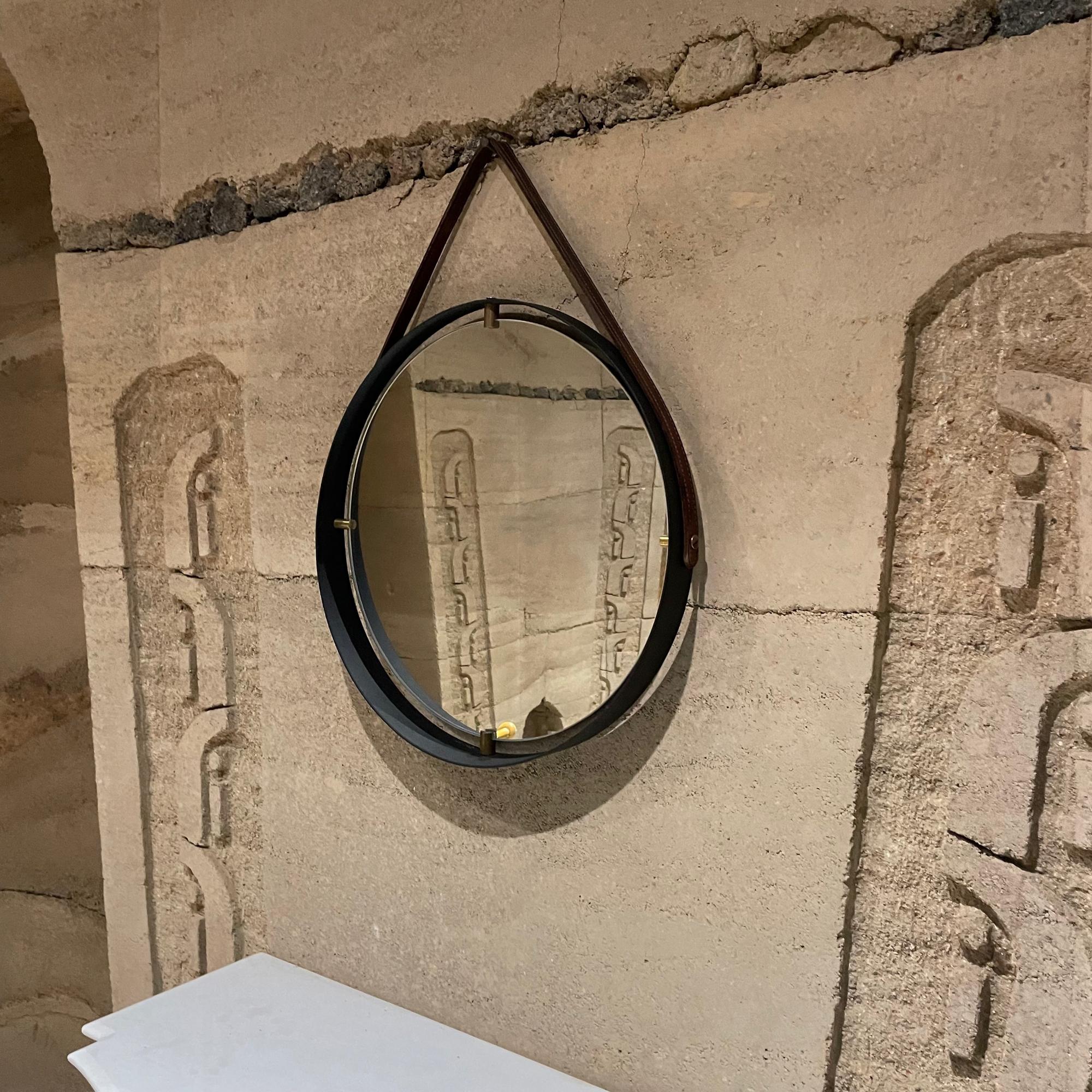 Contemporary Round Wall Mirror Equestrian Leather Style of Jacques Adnet For Sale 2