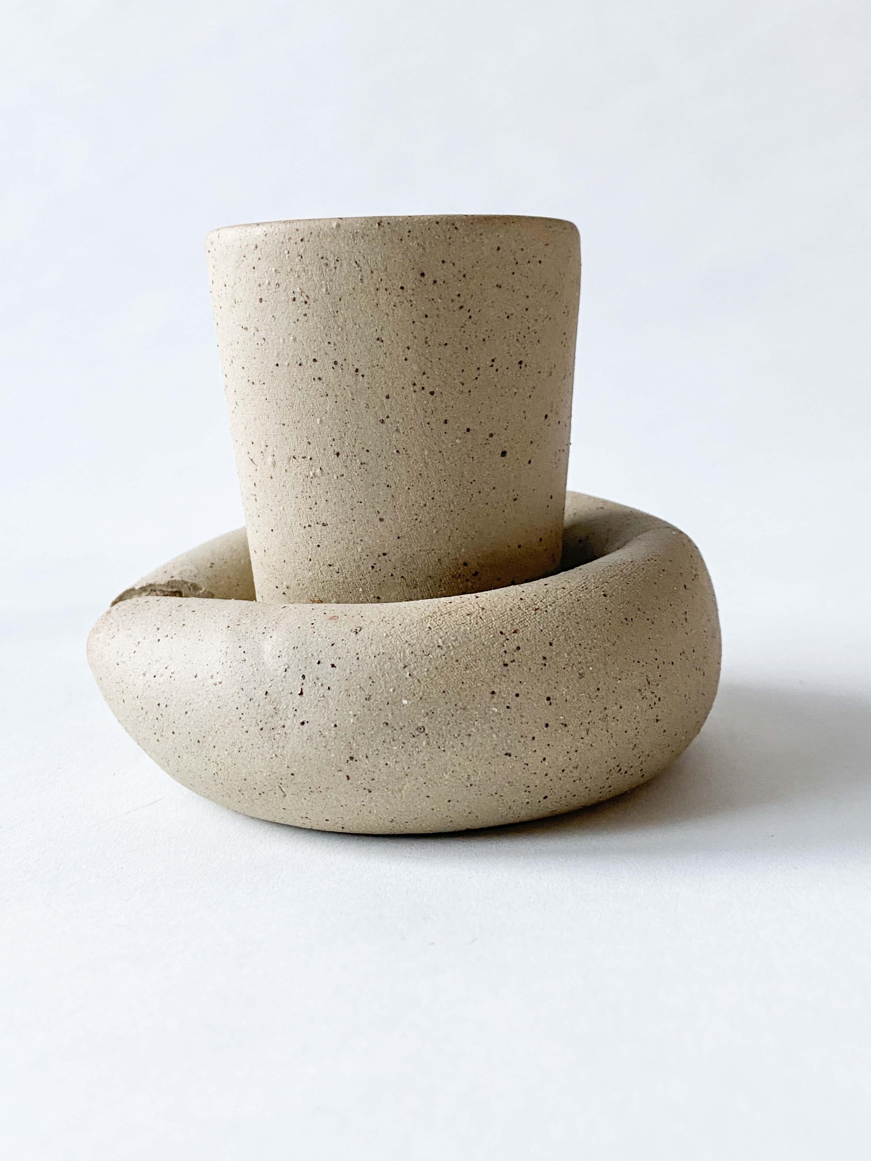 XXI secolo e contemporaneo In The Cabinet II Decorative Ceramic Vase by Lillian Tørlen in vendita