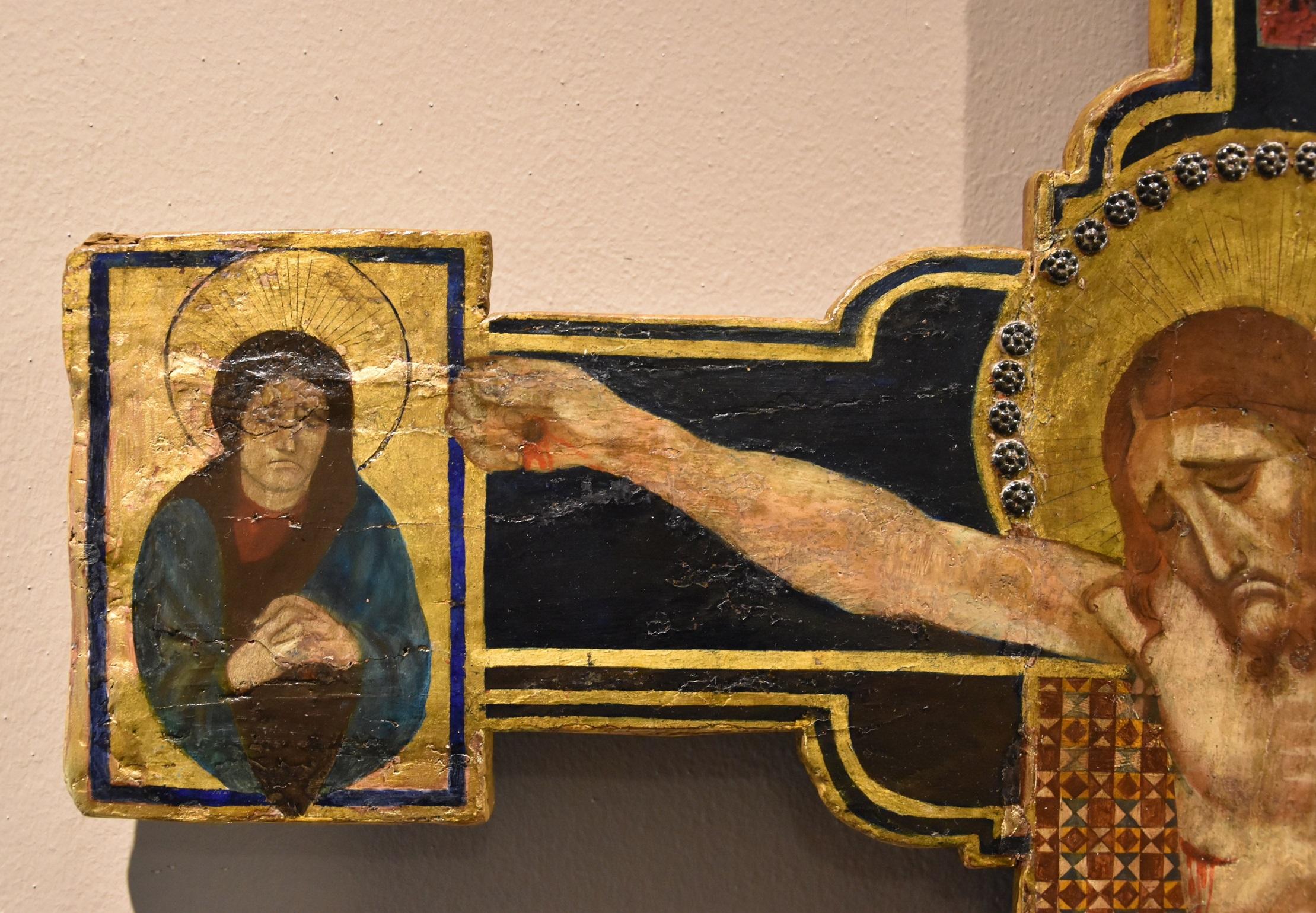 Antiguo Crucificado de Madera Témpera Giotto en venta 1