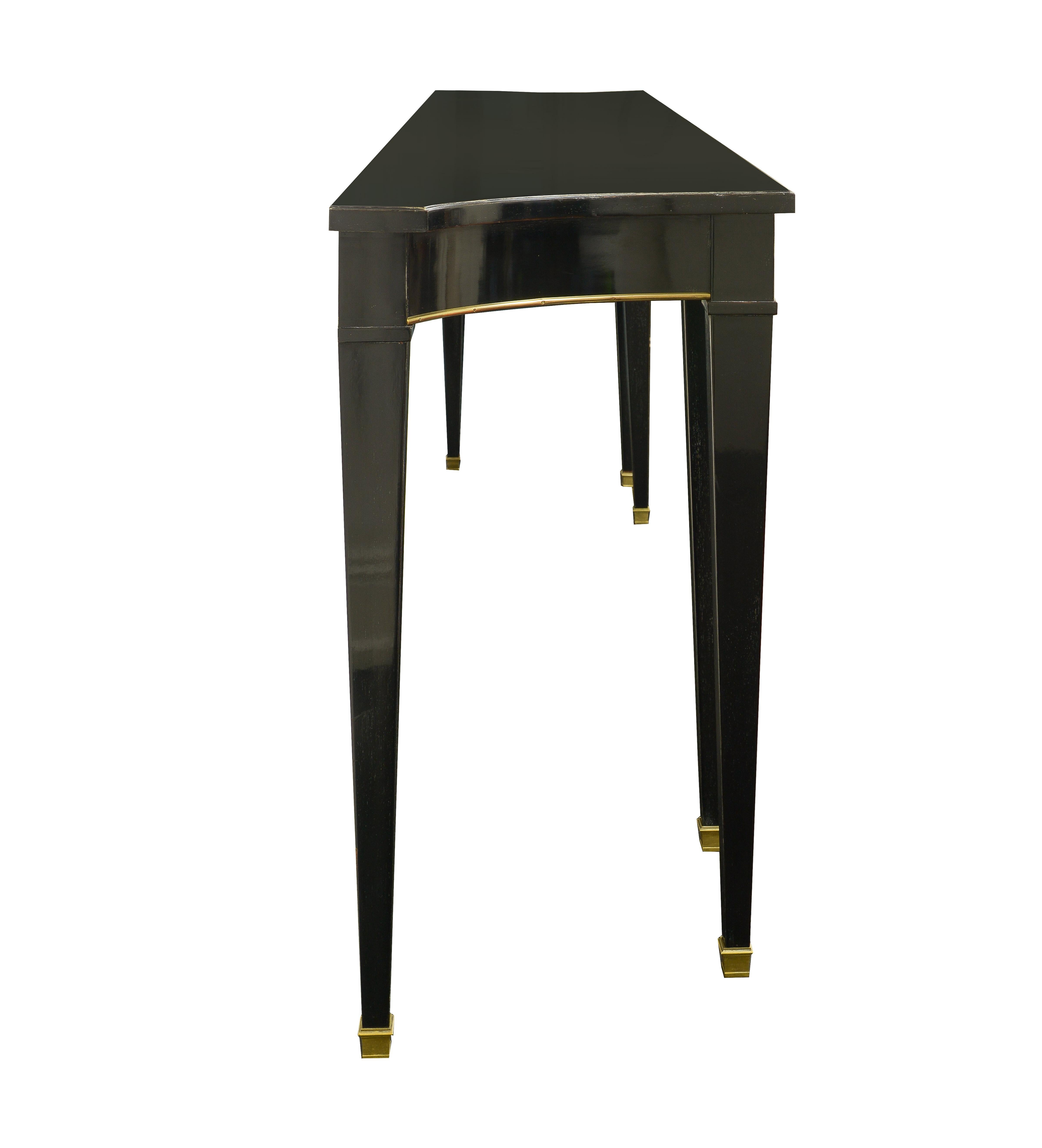 In the Manner of Maison Jansen Extremely Long Black Lacquer Console Table In Good Condition For Sale In New York, NY