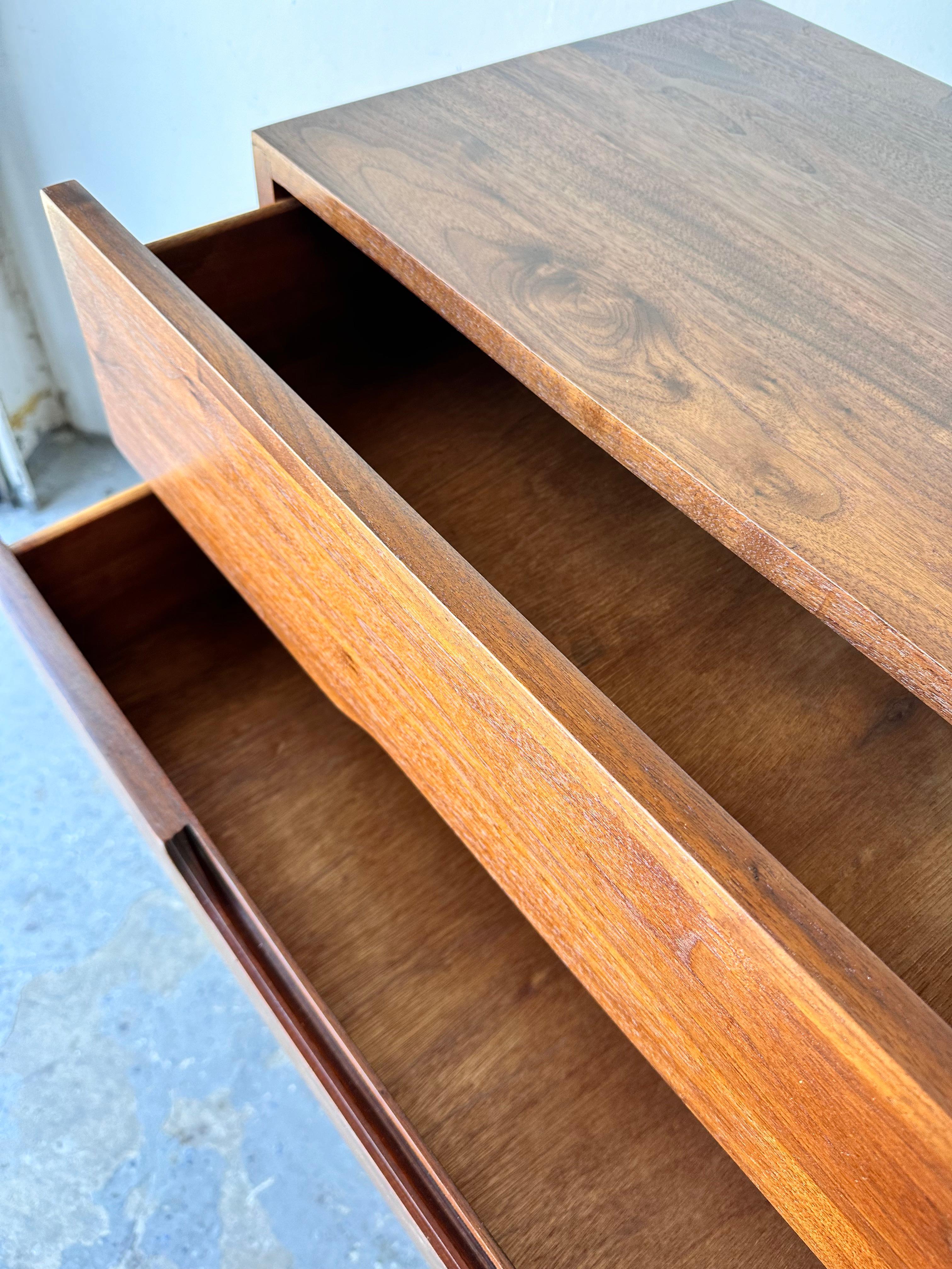 In the style Arne Vodder Solid walnut Chest or Highboy, Mid Century 1960/50’s In Good Condition For Sale In Las Vegas, NV