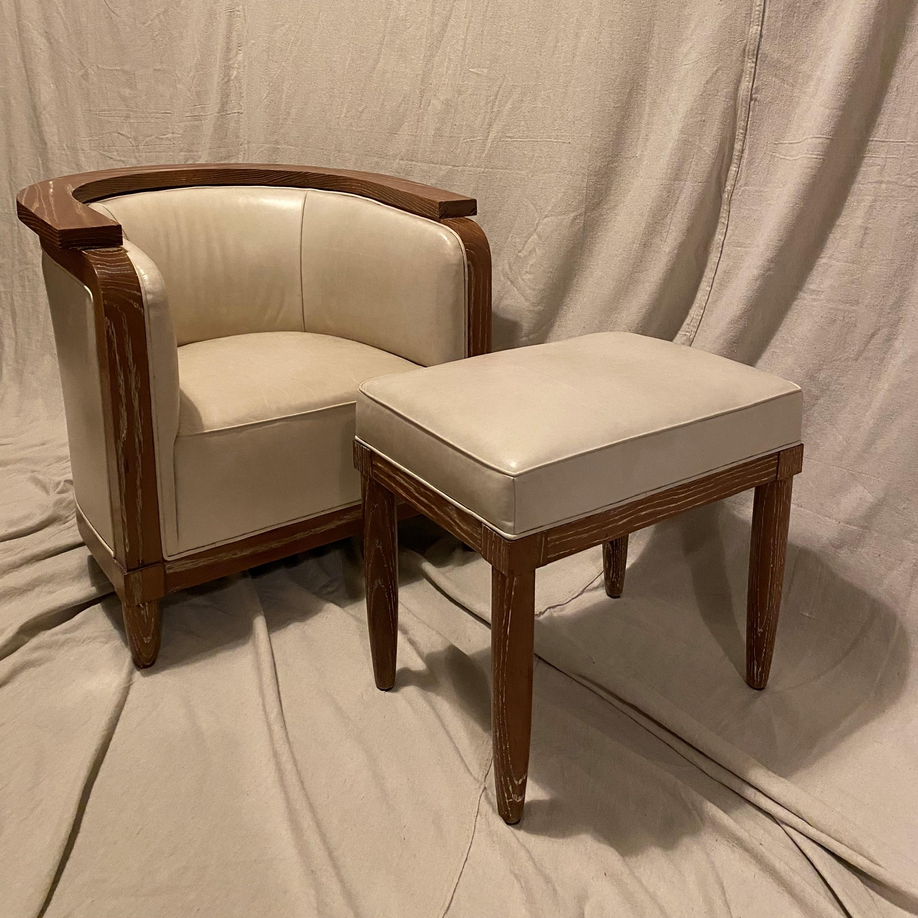 Ensemble de quatre chaises longues dans le style des années 1940 en France en vente 3
