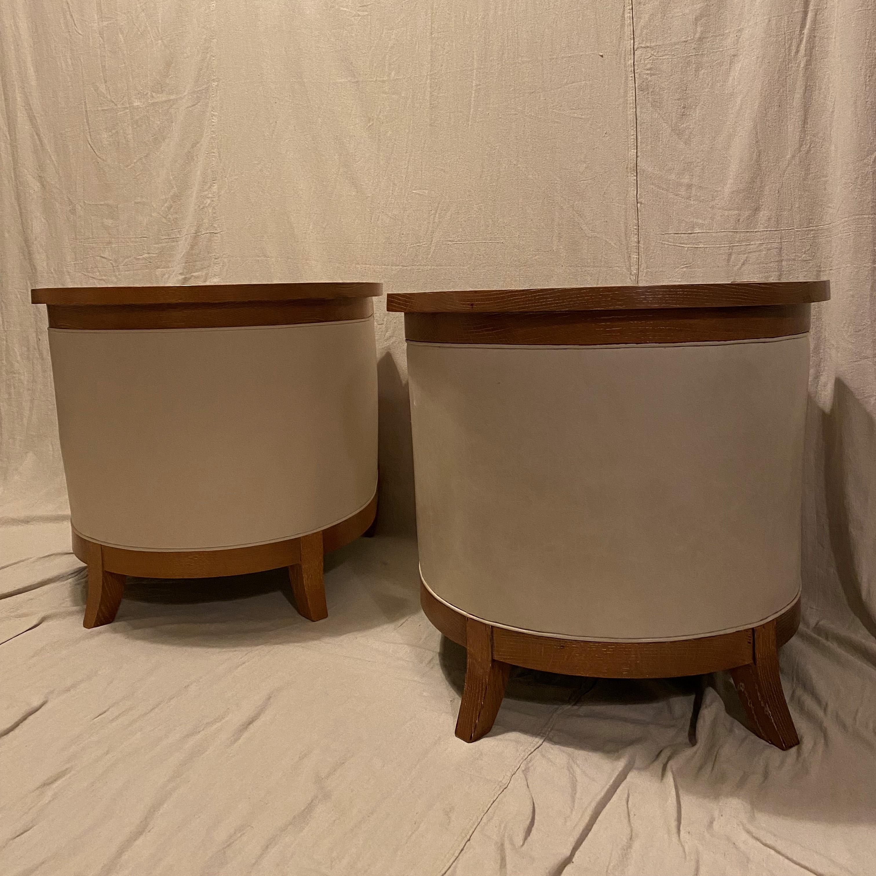 Cuir Ensemble de quatre chaises longues dans le style des années 1940 en France en vente