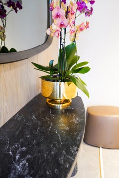 Im Stil von Angelo Mangiarotti Konsolentisch, Schwarzer Marmor Konsolentisch