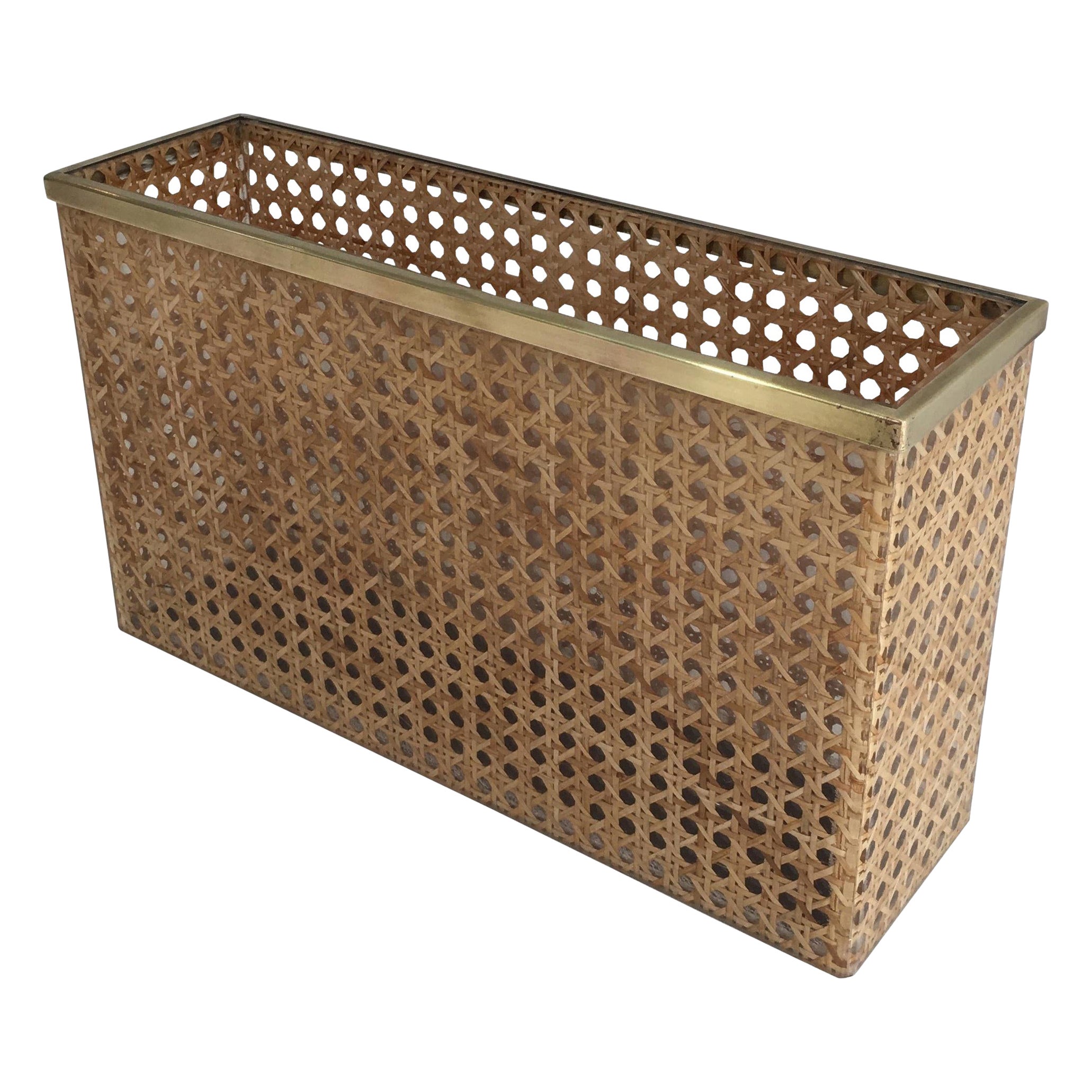 Nello stile di Christian Dior, in lucite, ottone e pietre incrostate