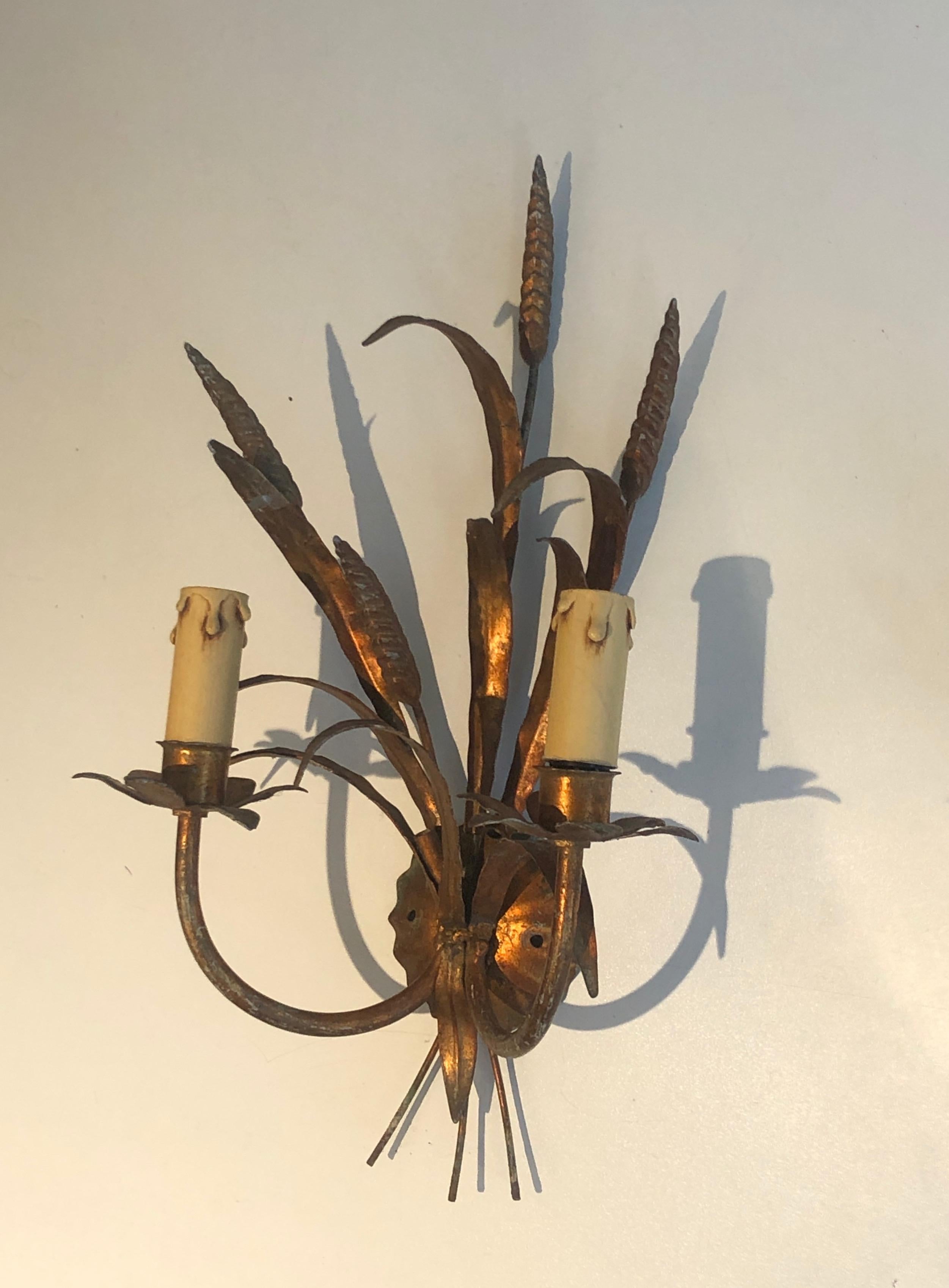 Late 20th Century In the Style of Coco Channel, Pair of Gilt Metal Ears of Wheat Wall Sconces