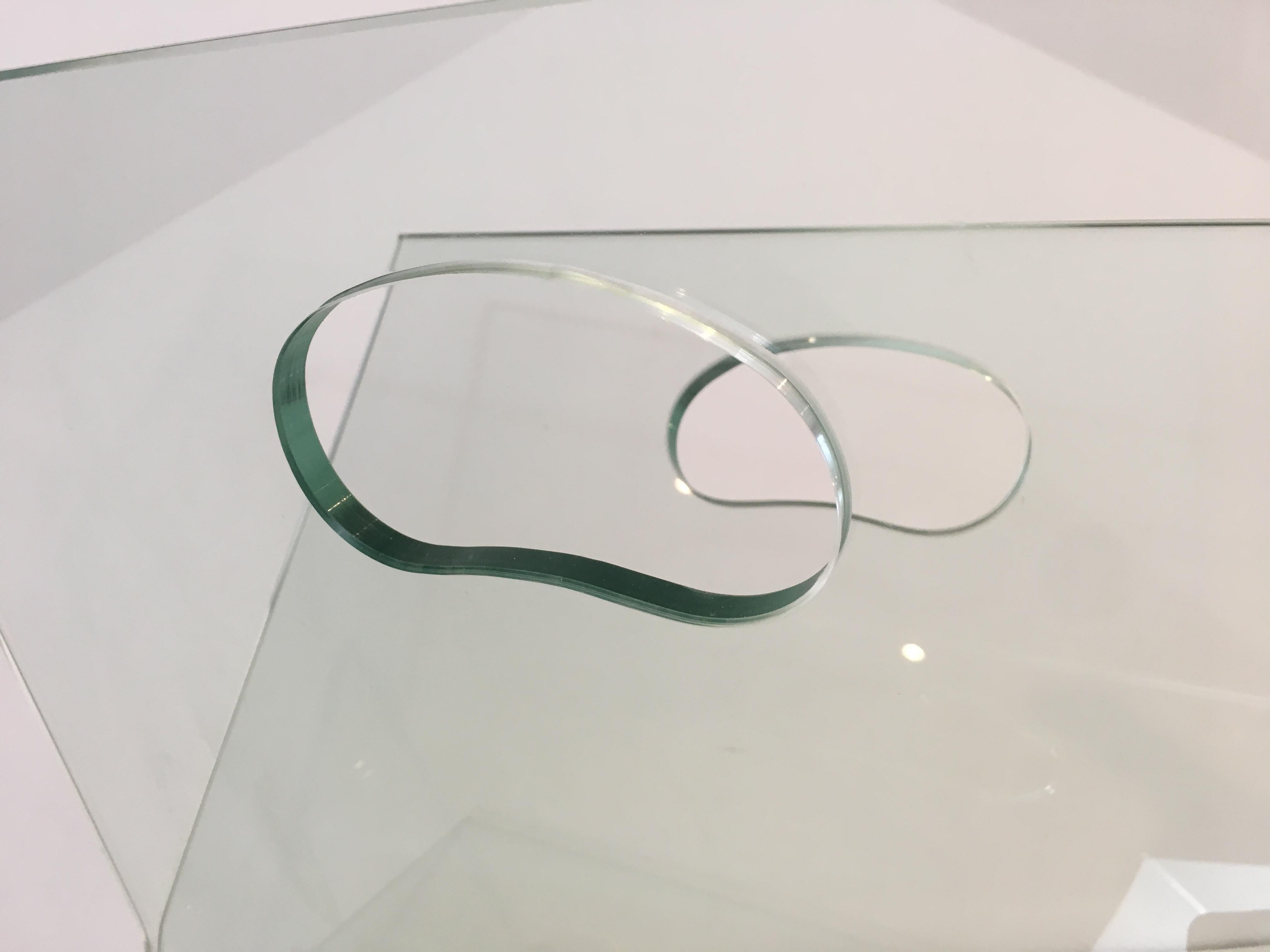 Im Stil von François Arnal, Zeitschriftenständer aus Glas und gebürstetem Stahl im Angebot 1
