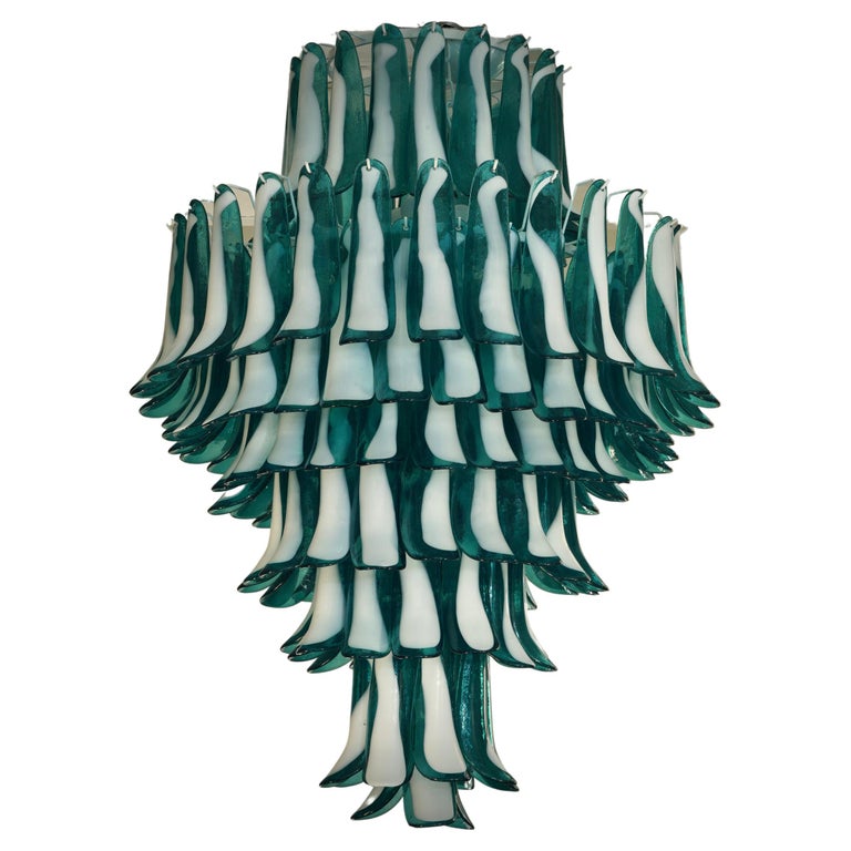 In the style of Gruppo Luce for La Murrina Emerald Color Chandelier, 2010’s For Sale