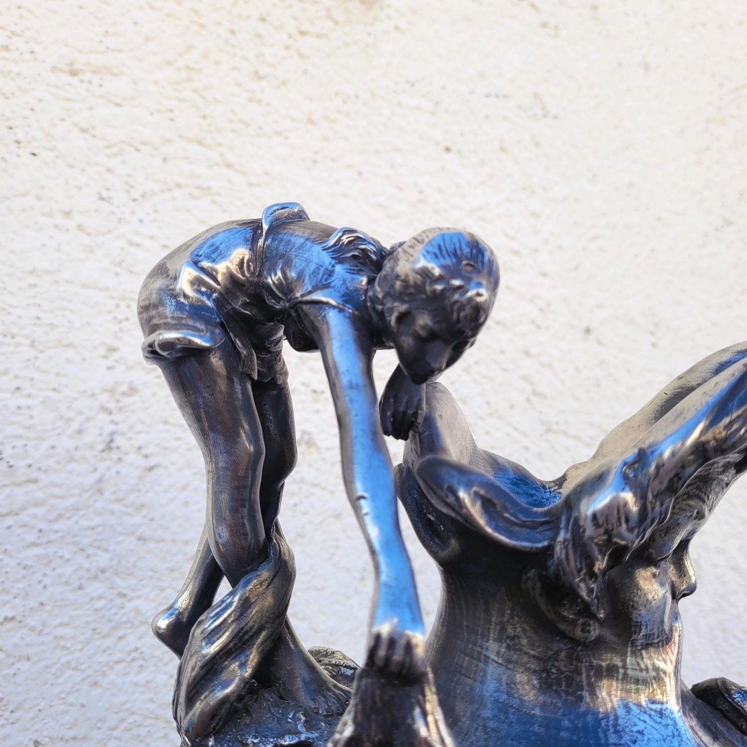 Aiguière en étain dans le style de Kayserzinn, Art nouveau, fin 19e début 20e siècle en vente 2