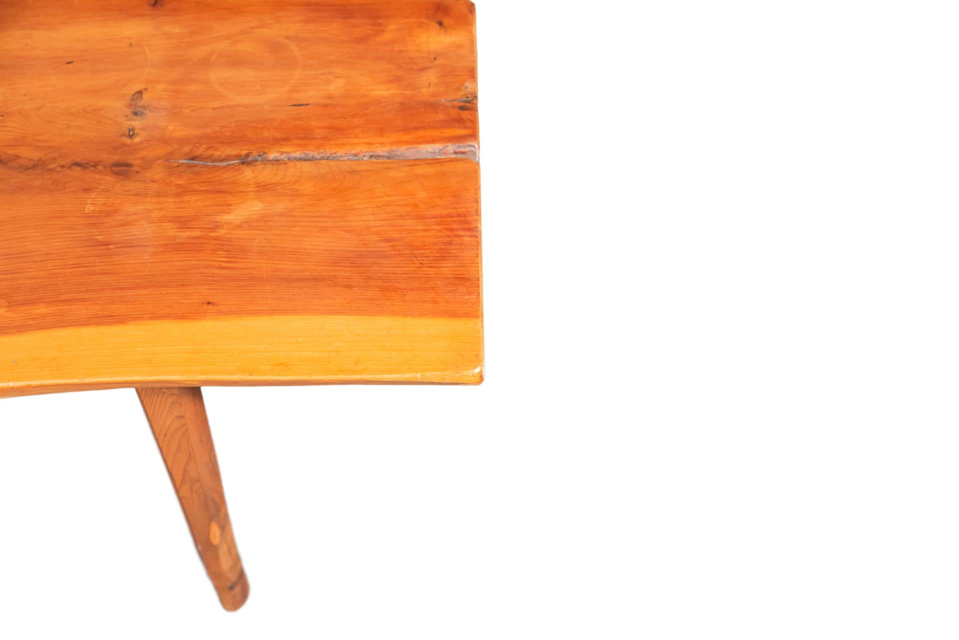 in the Style of Nakashima, Brutalist Coffee Table, France, circa 1960 In Good Condition In Nice, Cote d' Azur