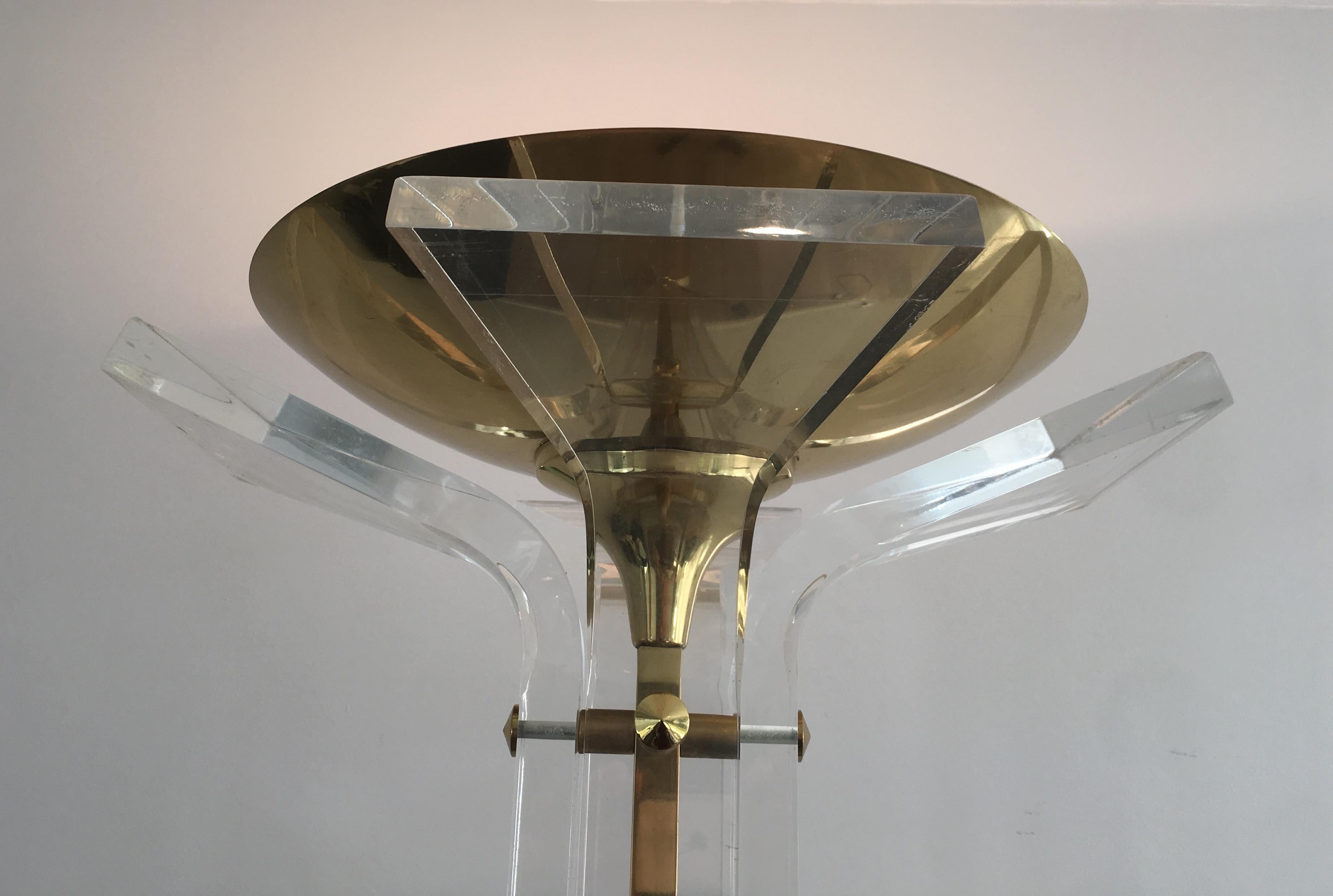 In the Style of Romeo Rega, Rare Plexiglass and Gilt Brass Floor Lamp For Sale 5