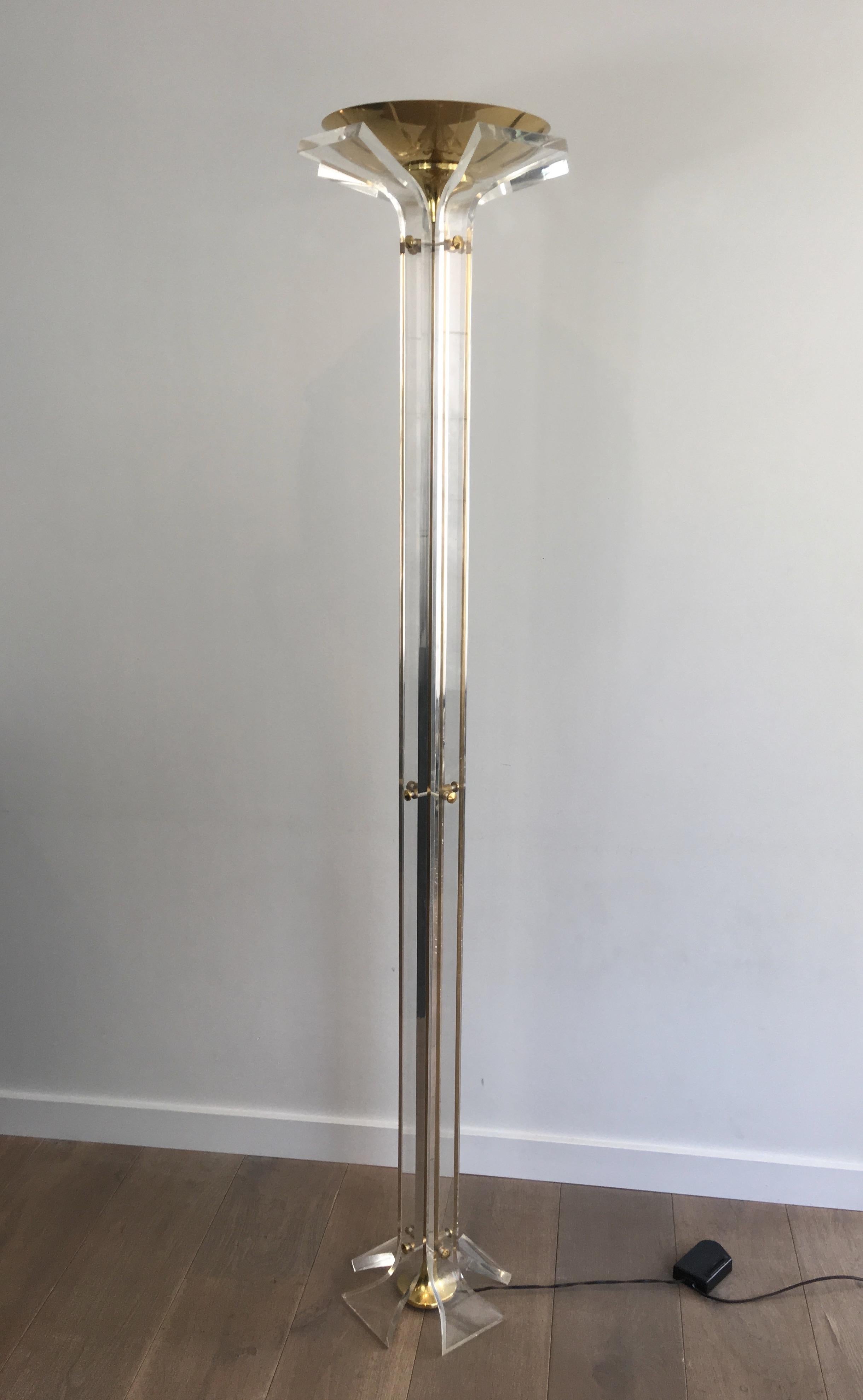 In the Style of Romeo Rega, Rare Plexiglass and Gilt Brass Floor Lamp For Sale 11