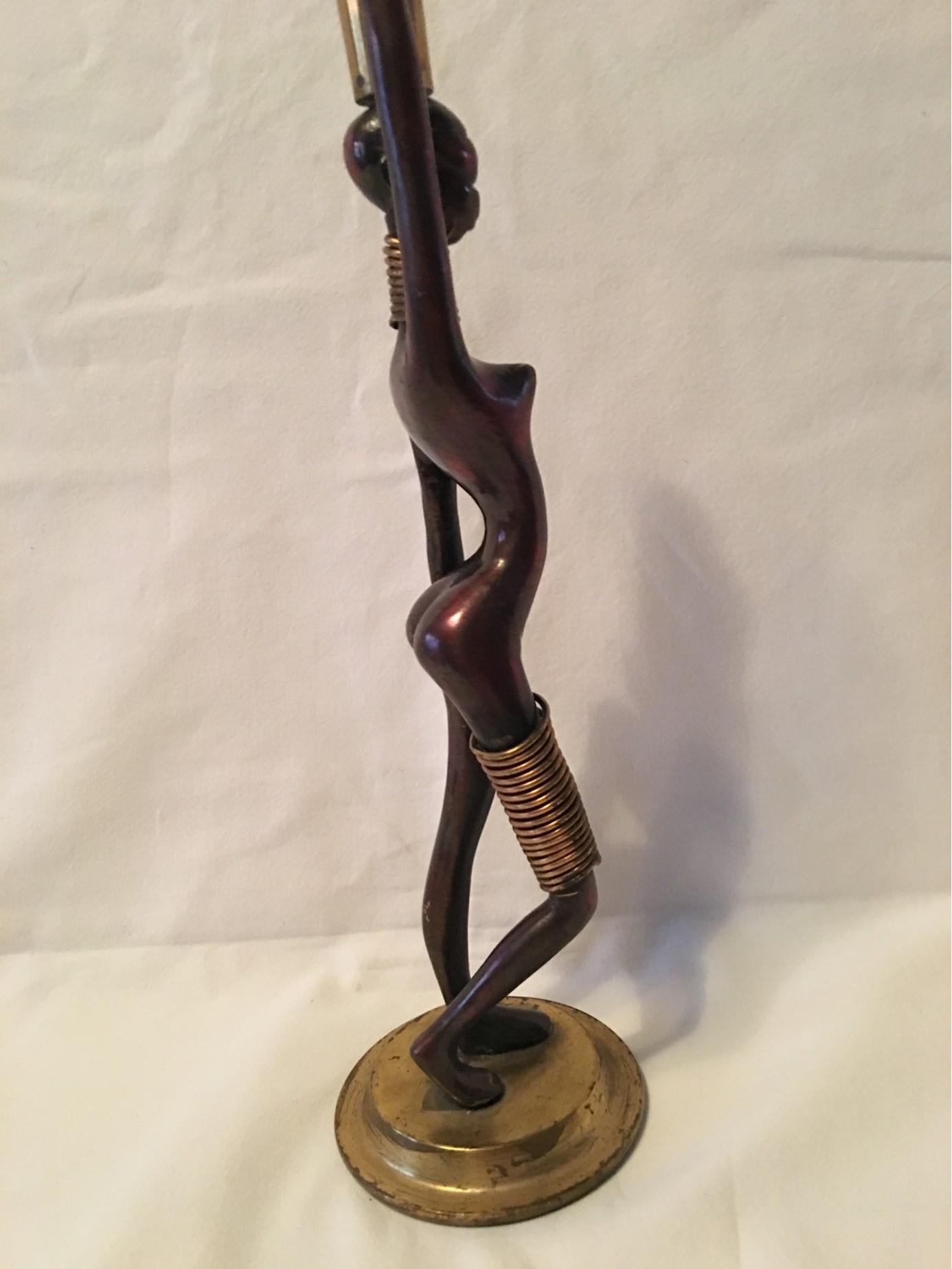 In the Styling’s of Karl Hagenauer, a lovely Bronze African Woman For Sale 7